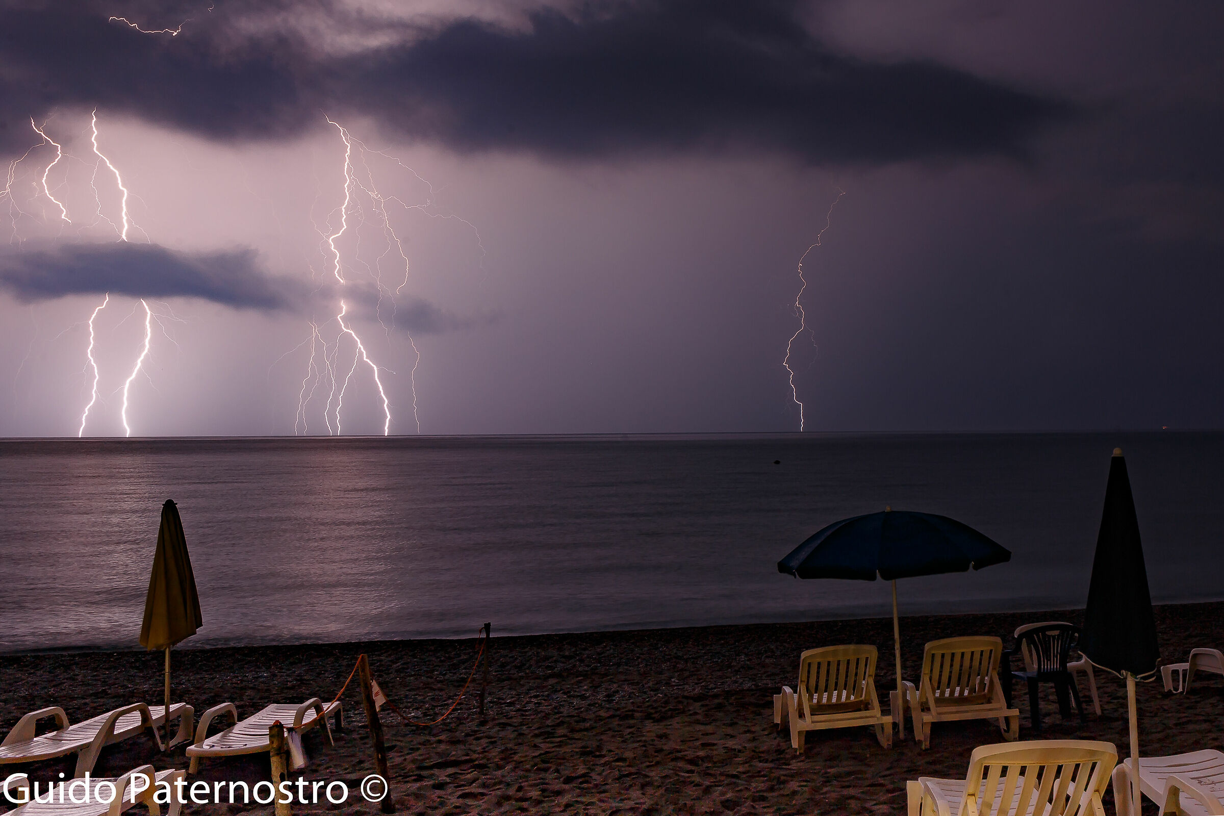 Domani niente bagno :-(