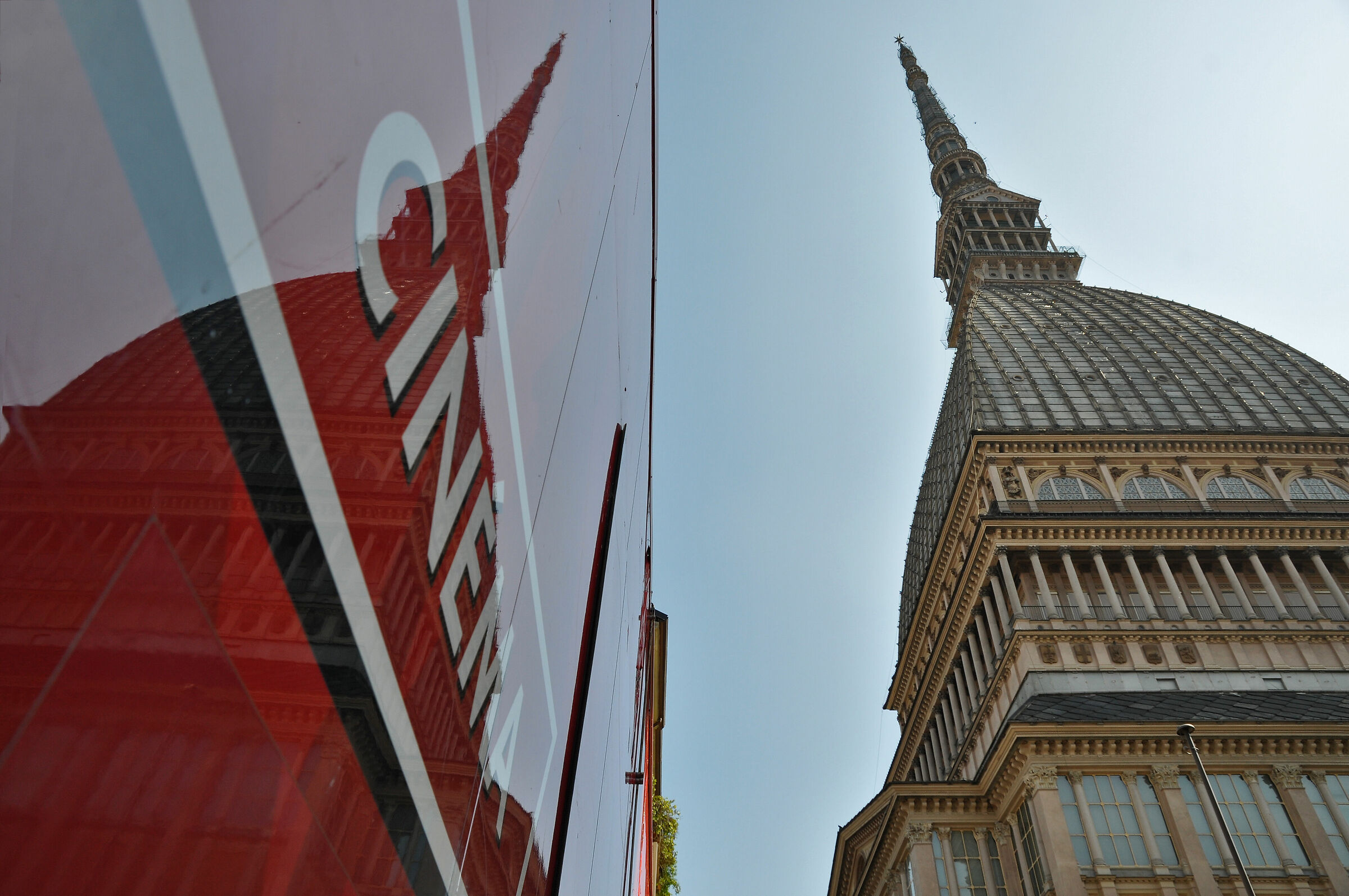 The Mole is mirrored