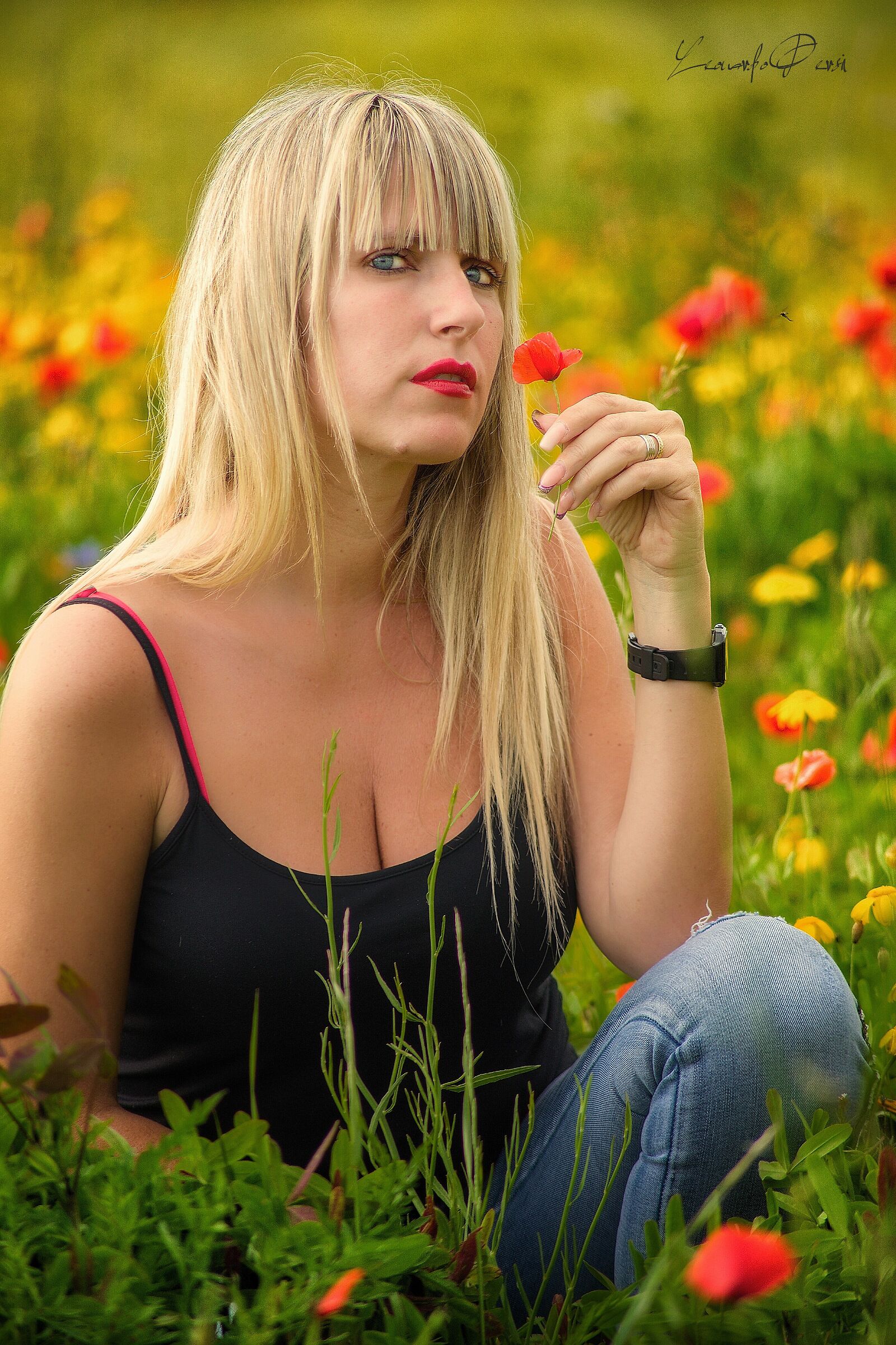 Silvia...tra i papaveri...