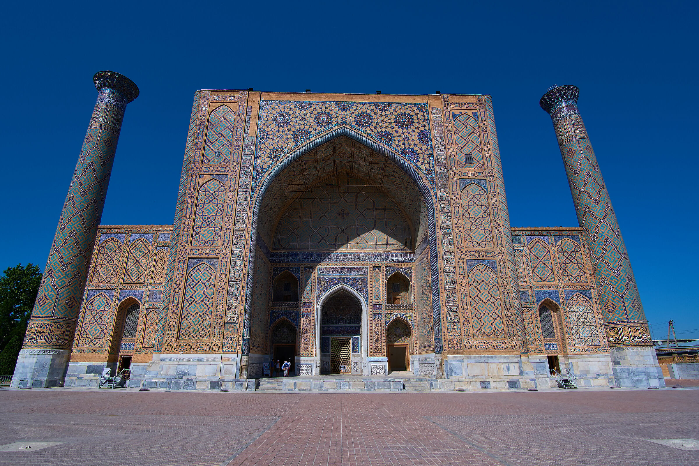 The madrassa Ulugh Beg