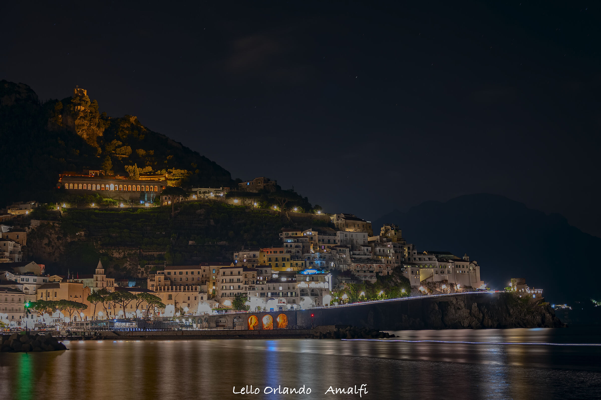 Amalfi in Notturna