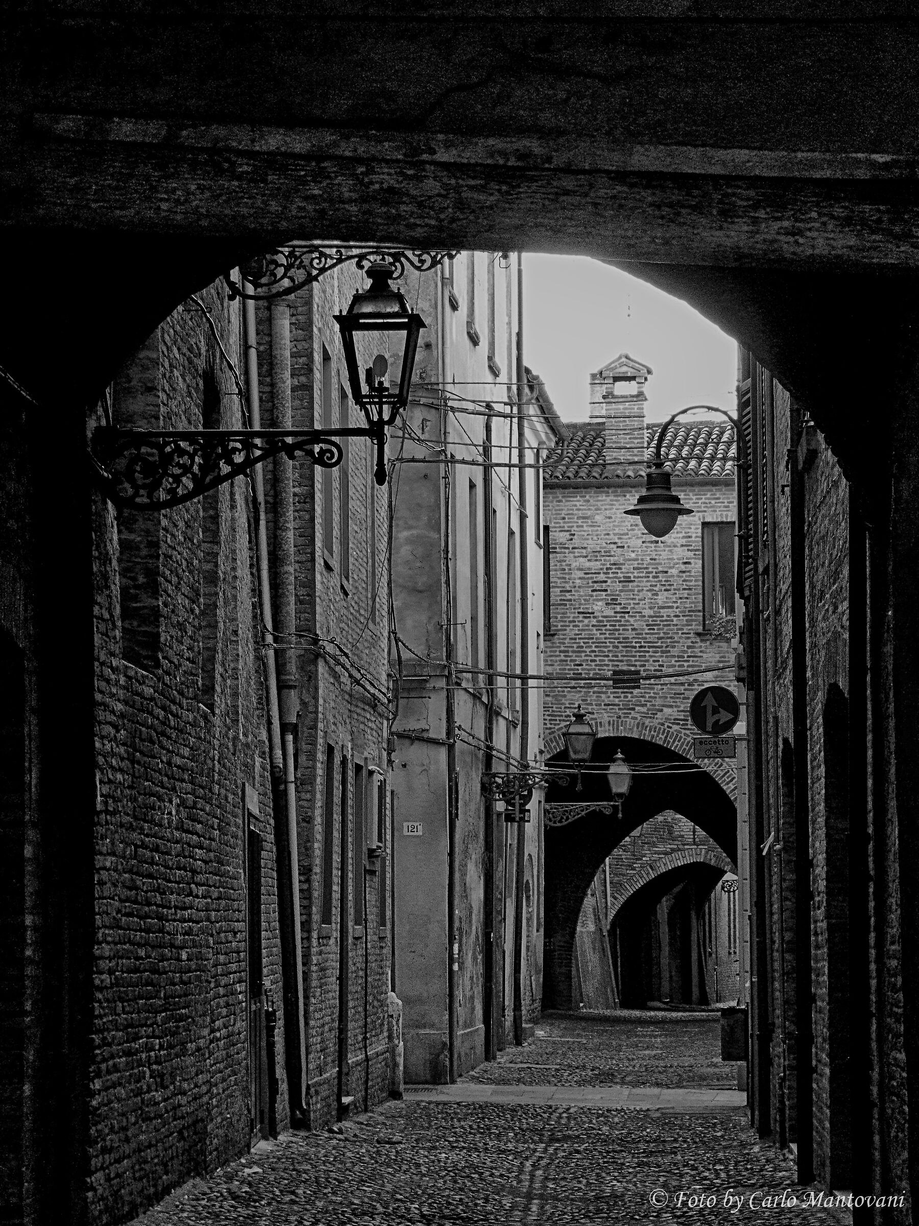Ferrara Via Volte (2)