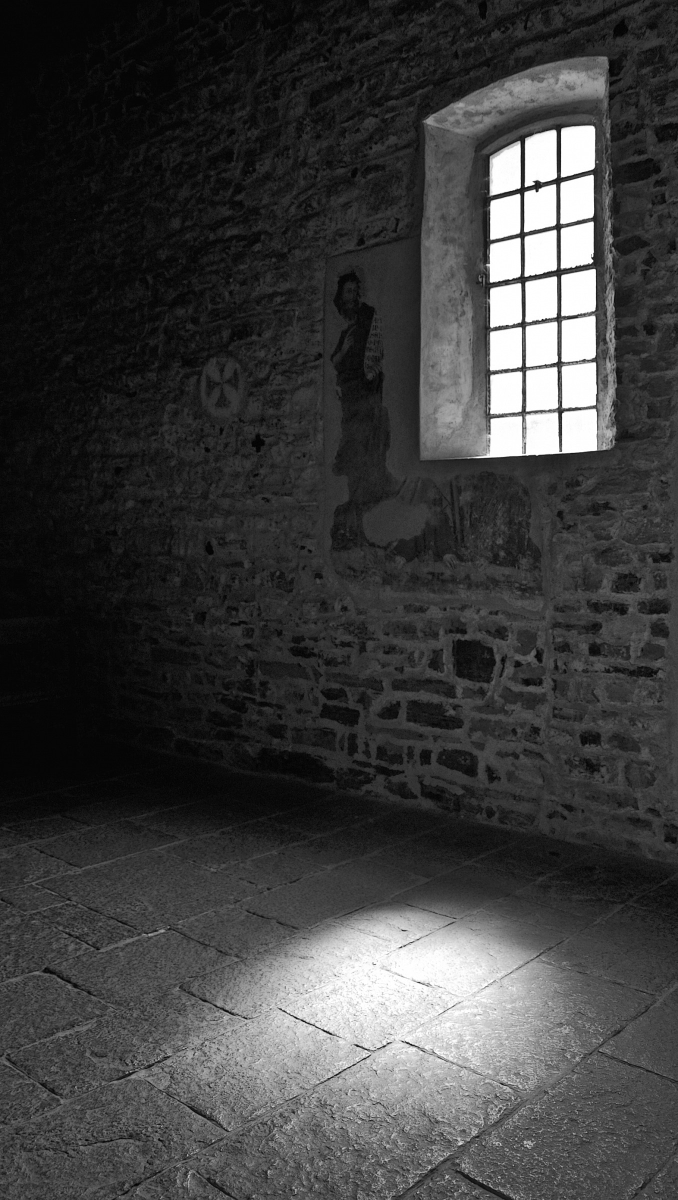 Bagliori di Speranza - Chiesa Di San Giorgio, Varenna