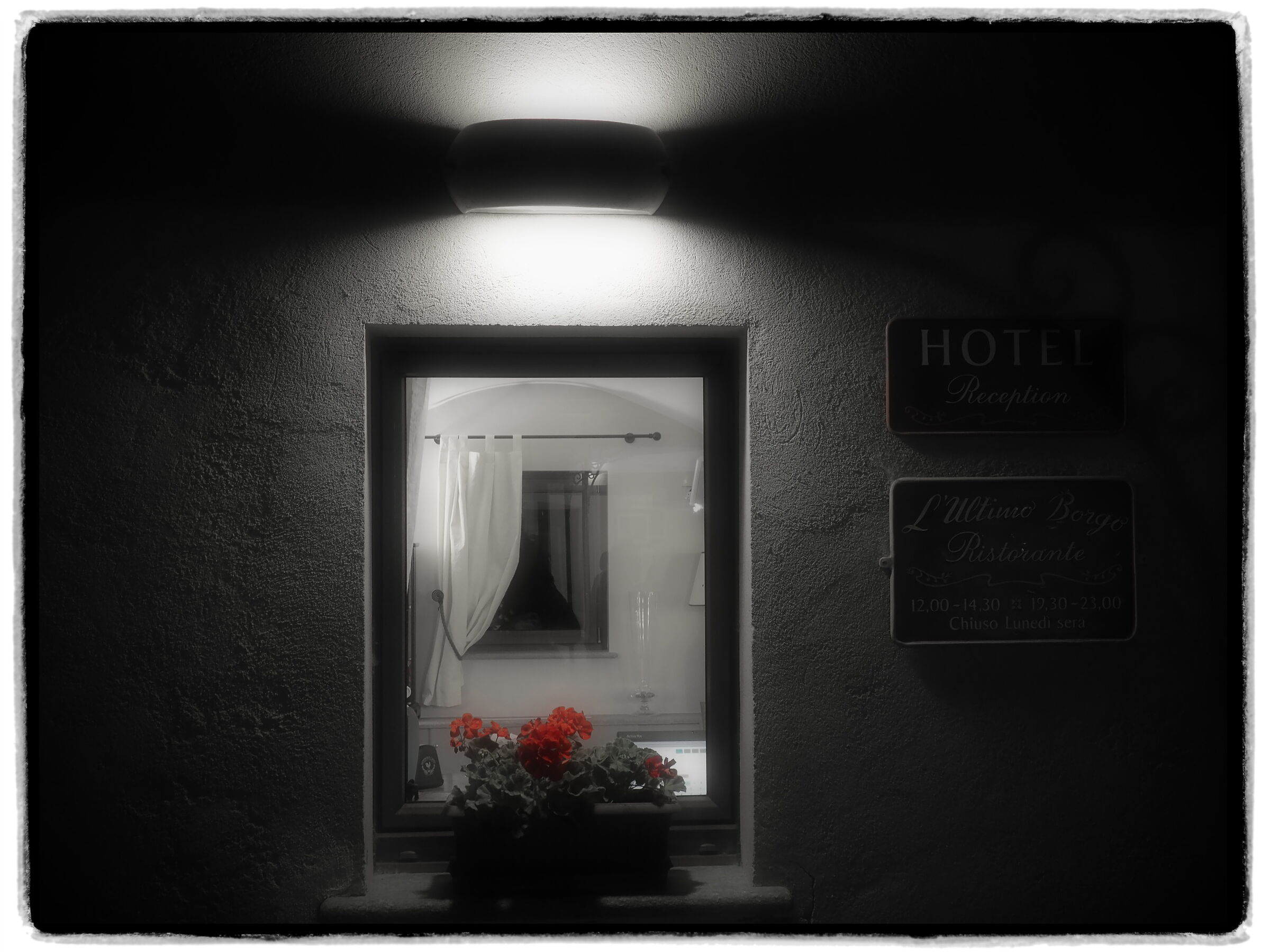 In attesa del taglio della torta....faccio foto!!