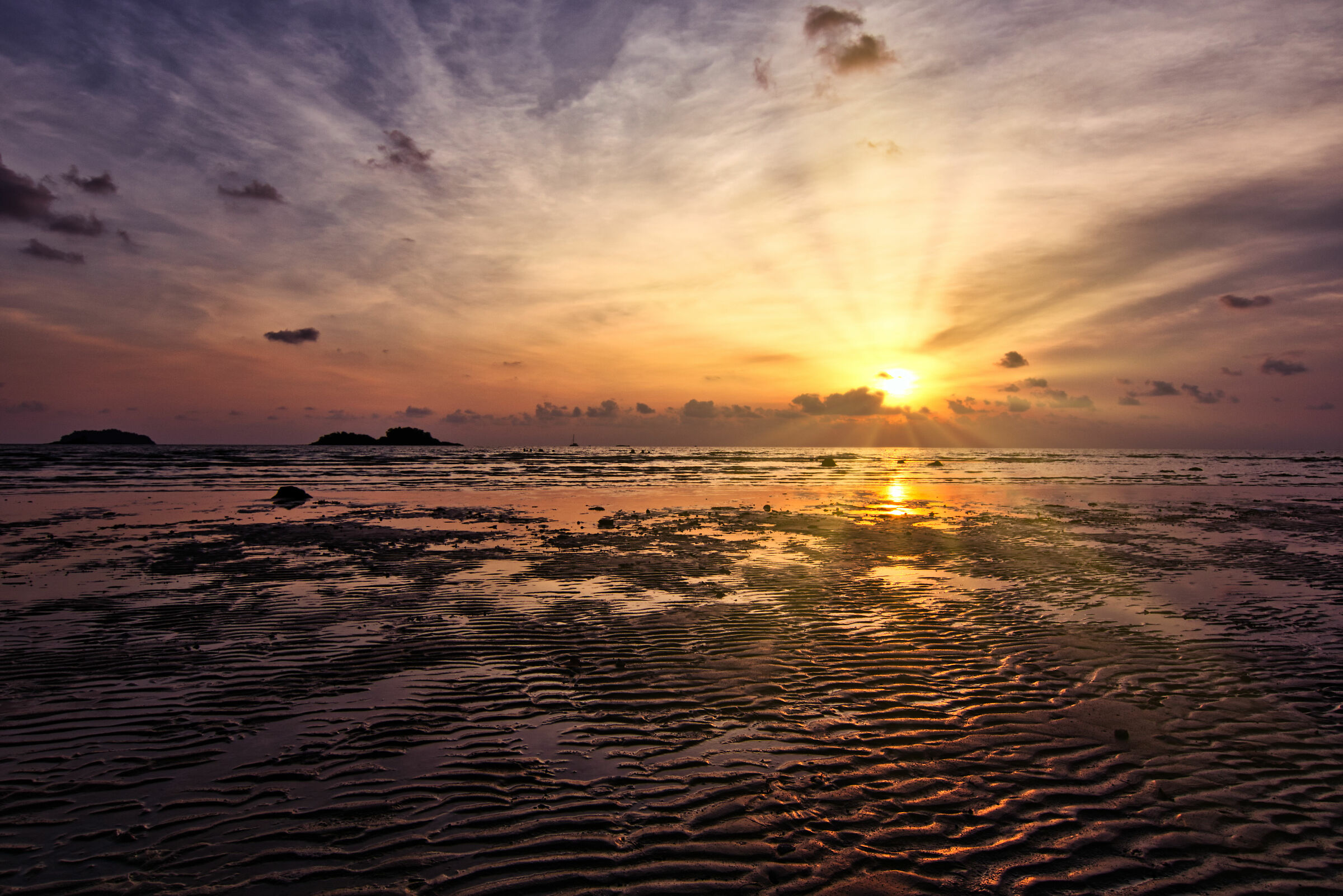 tramonto al mare