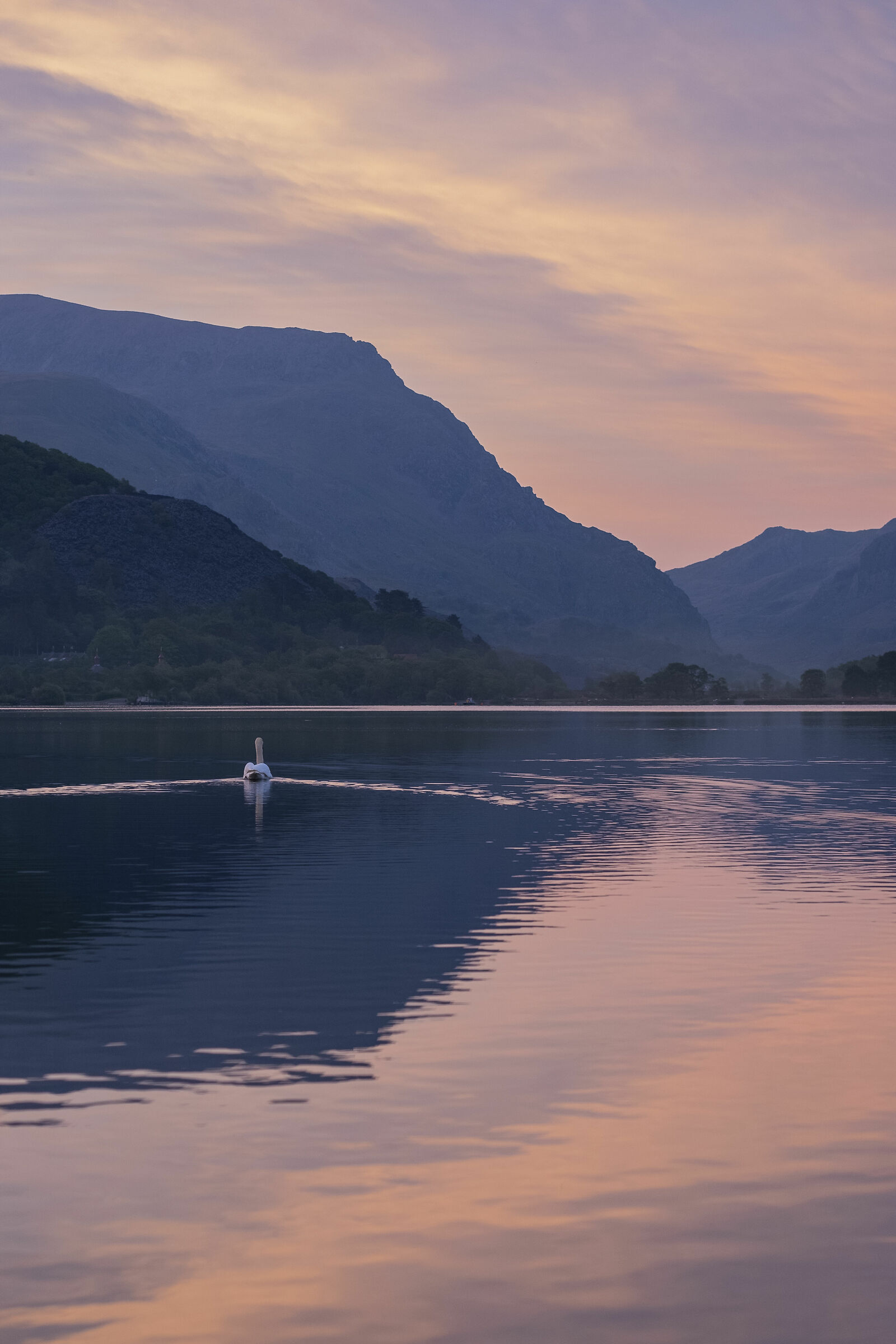 Sunrise at Llyn Padarn