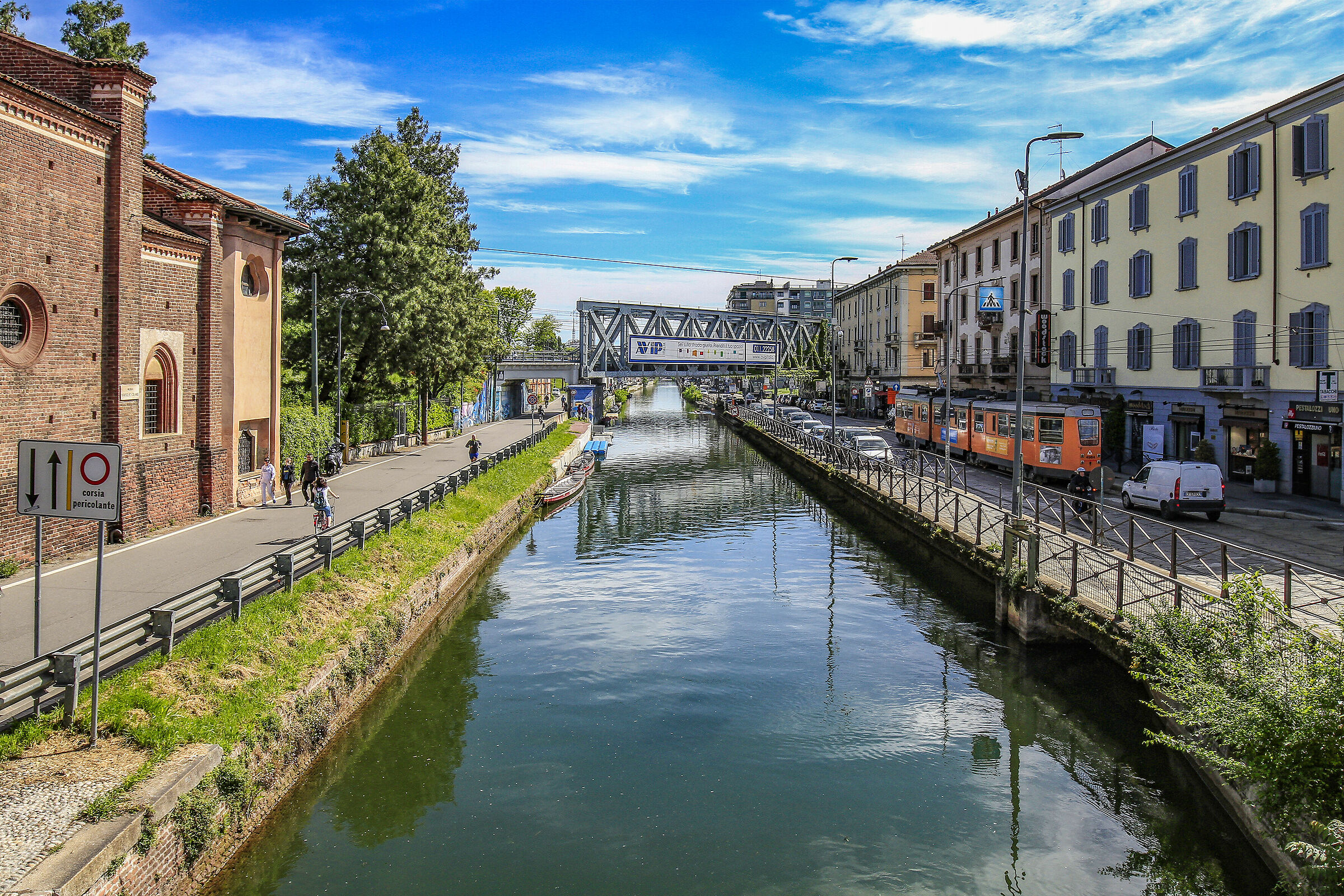 MILAN along the Naviglio