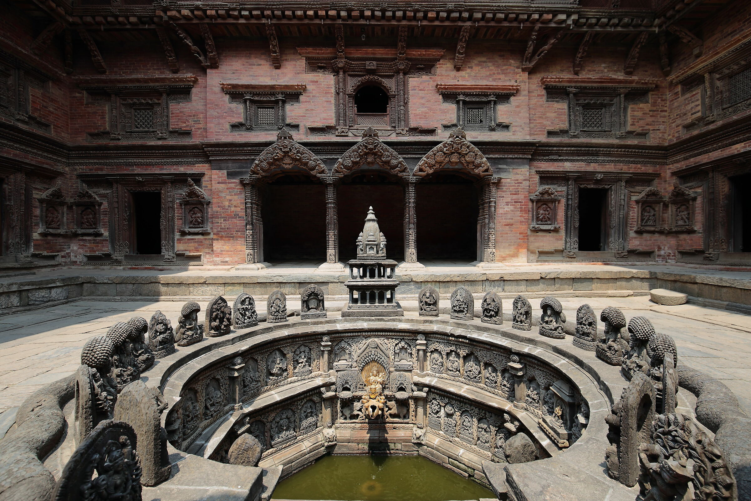 Cortile di Mul Chowk, Patan