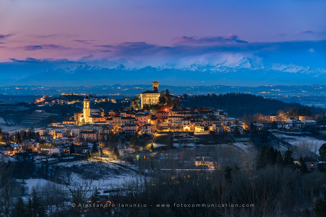 Trisobbio e alpi al tramonto