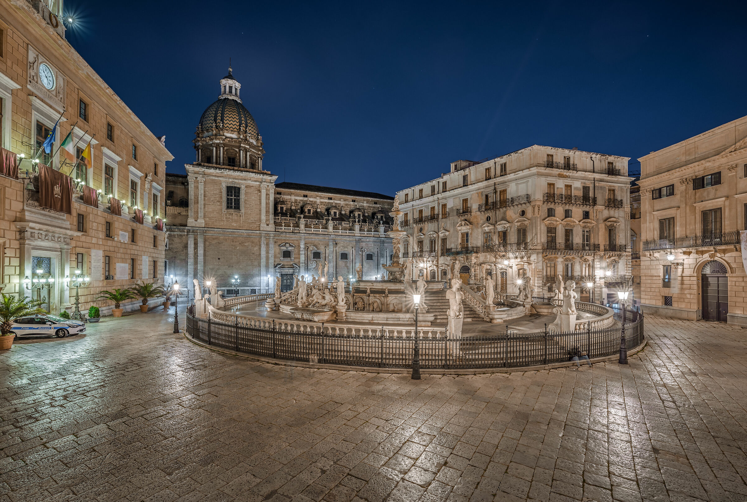 Palermo, piazza della Vergogna