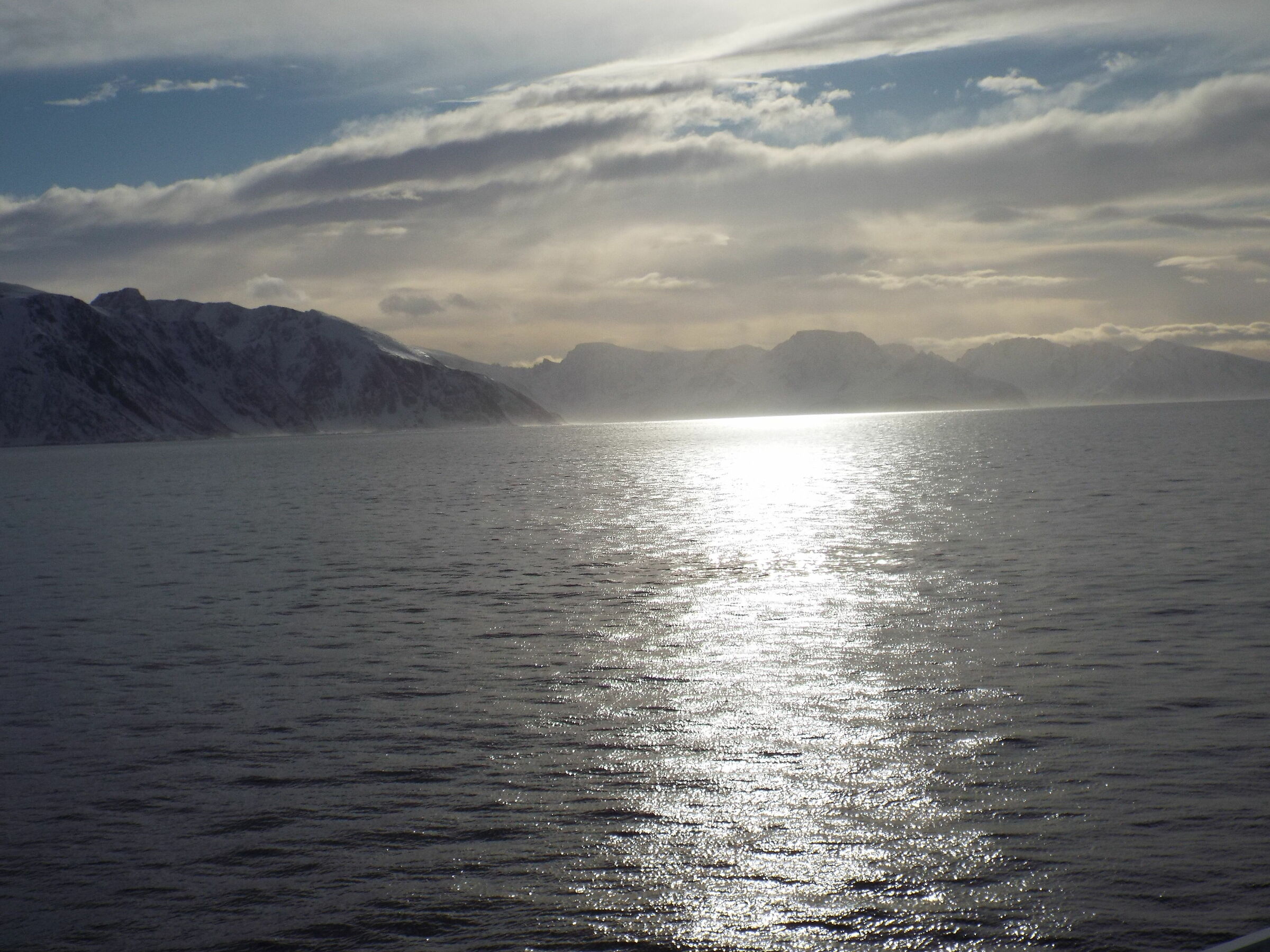 sole sul mare Norvegia