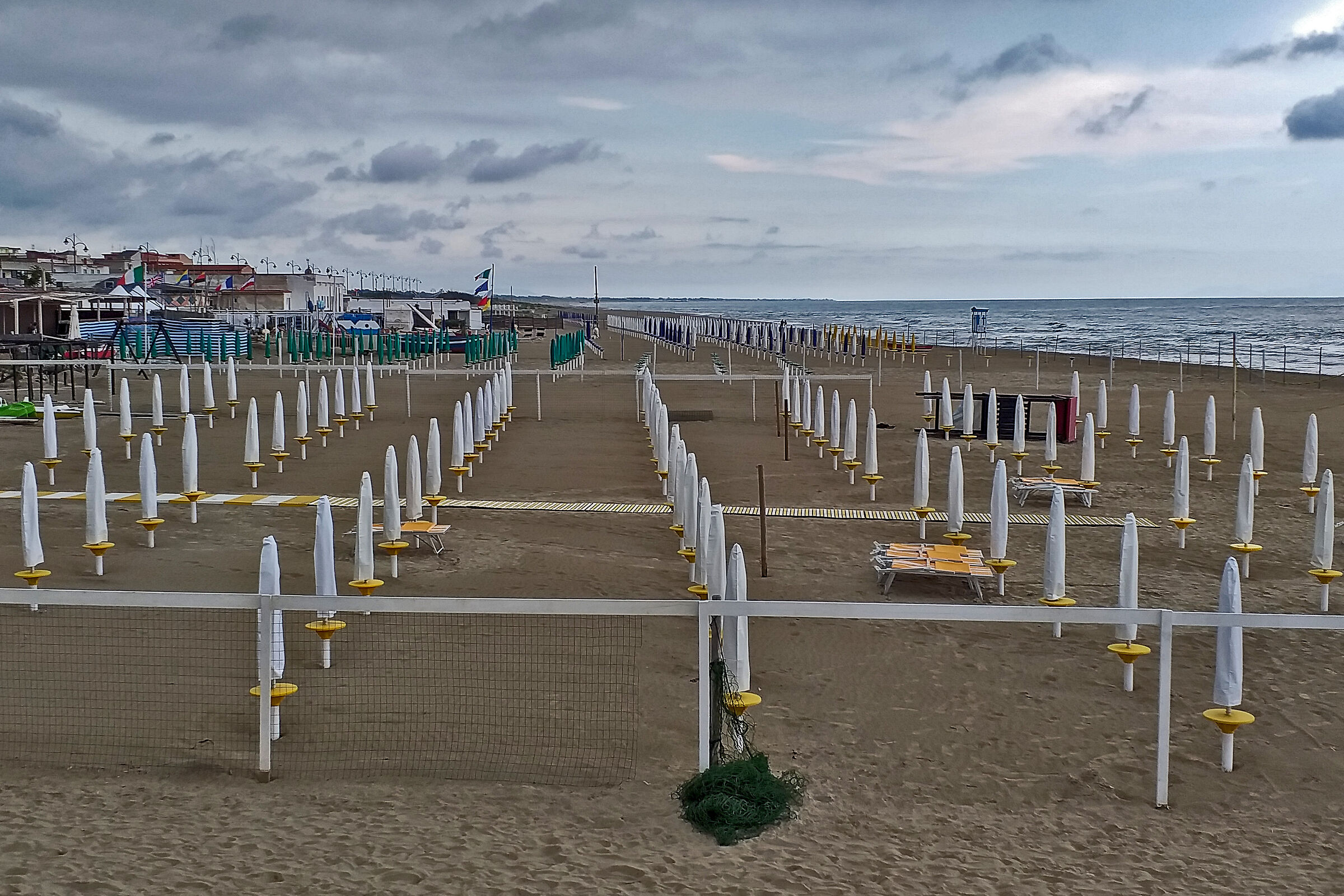 Allineati e... deserti!