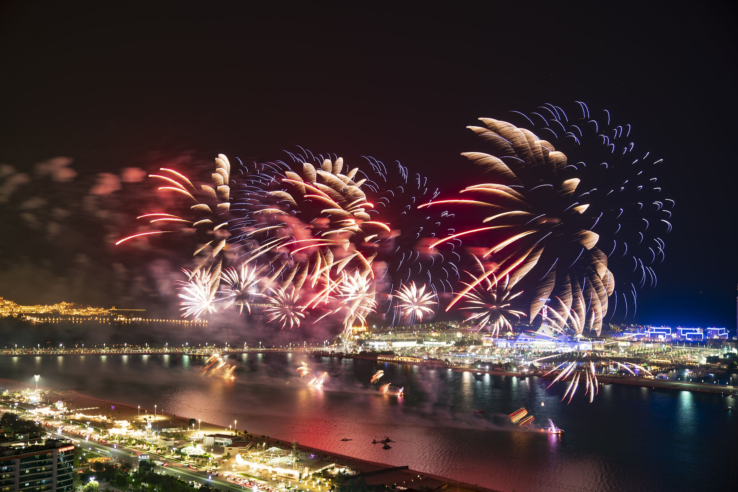 Eid al Fitr 2019 Fireworks in Abu Dhabi