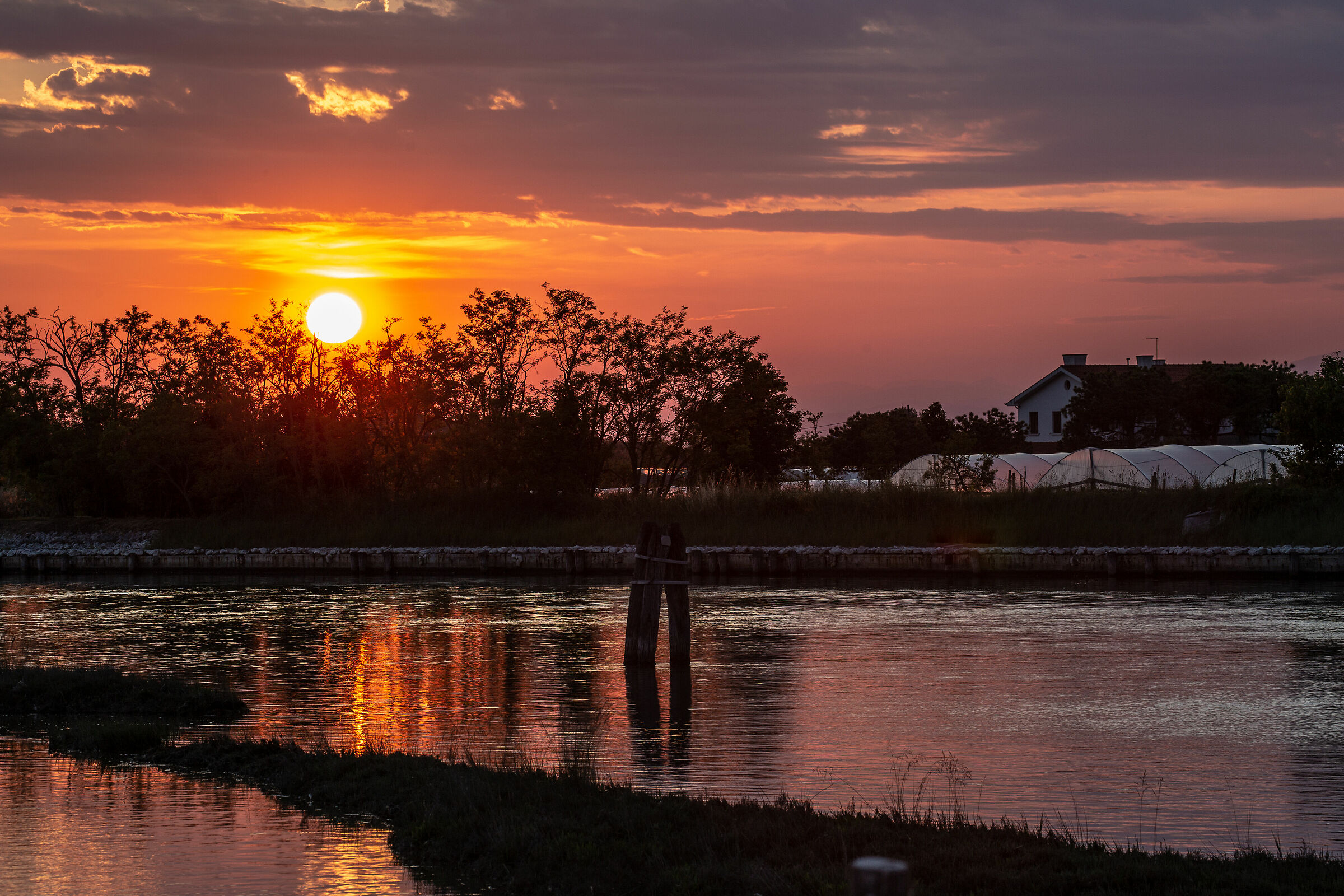 Laguna nord al tramonto