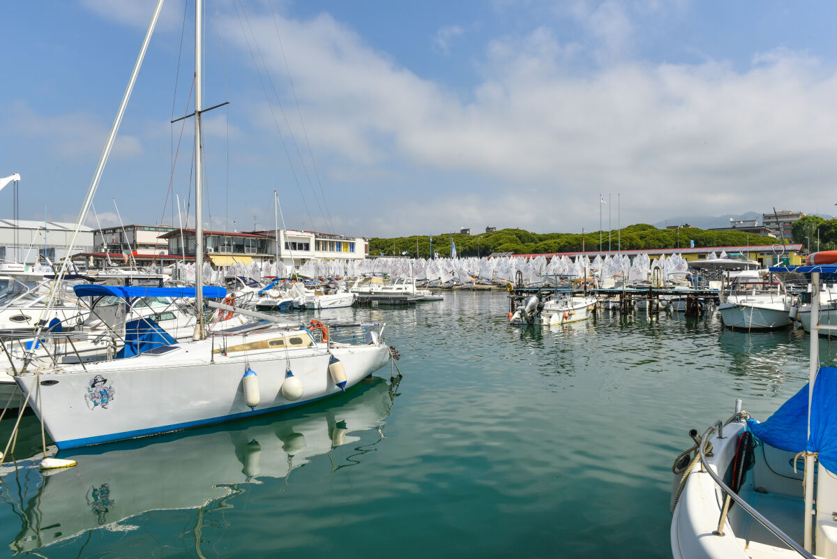 Marina di Carrara... Ready to start