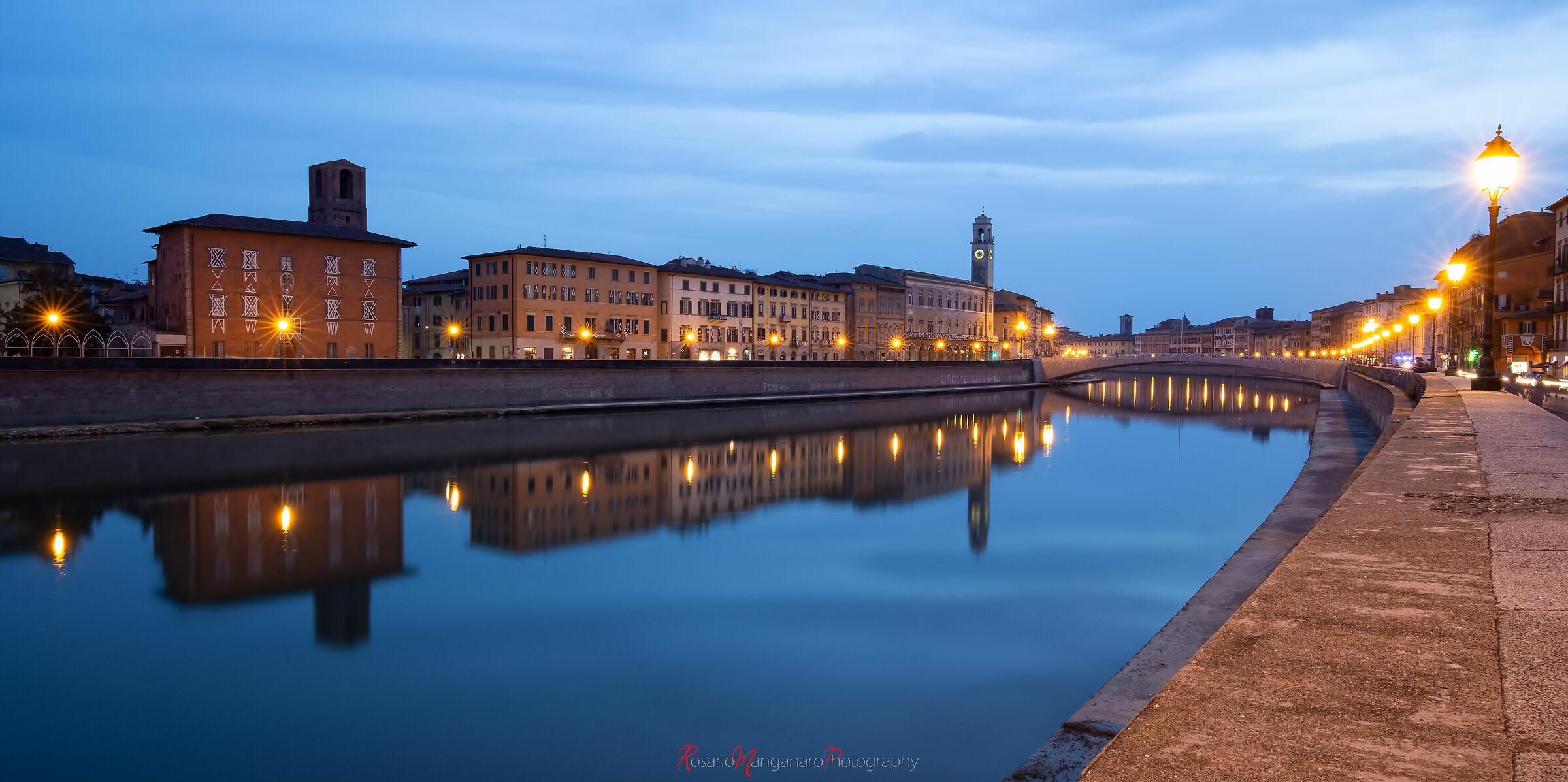 Strolling through Pisa 1