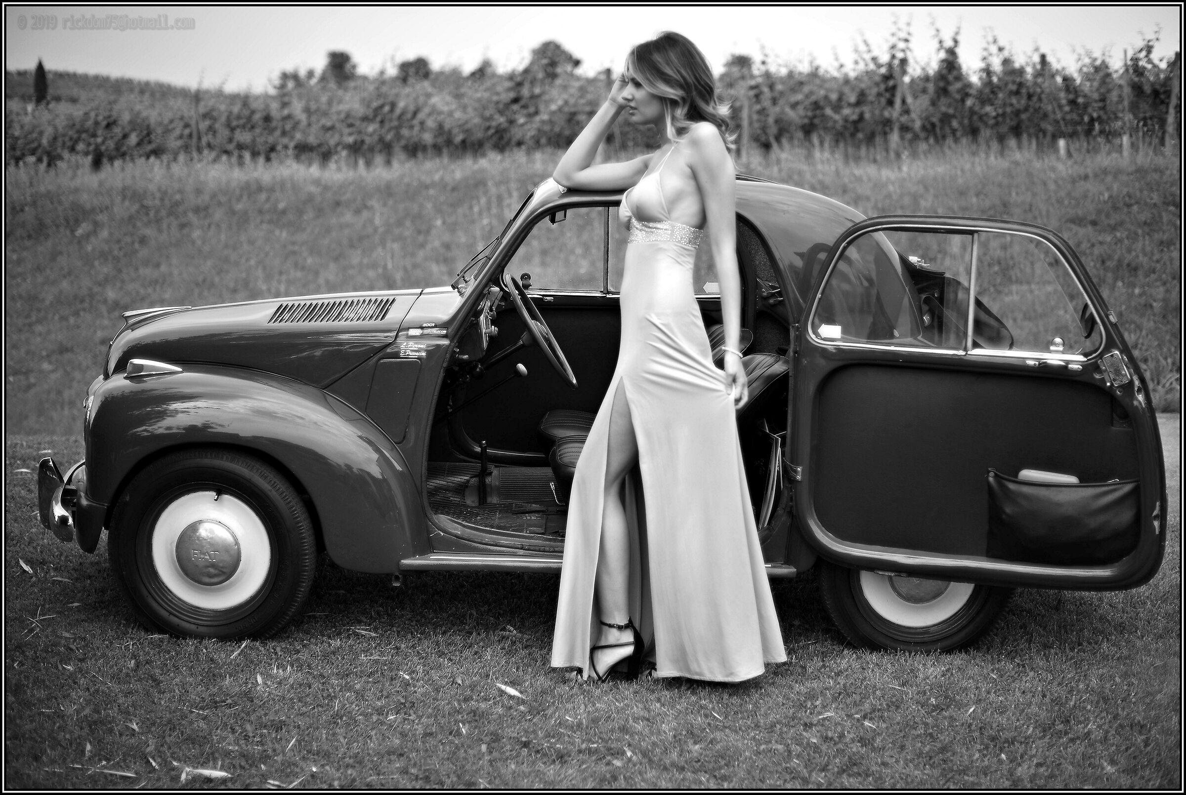 Bonnie Waiting for Clyde