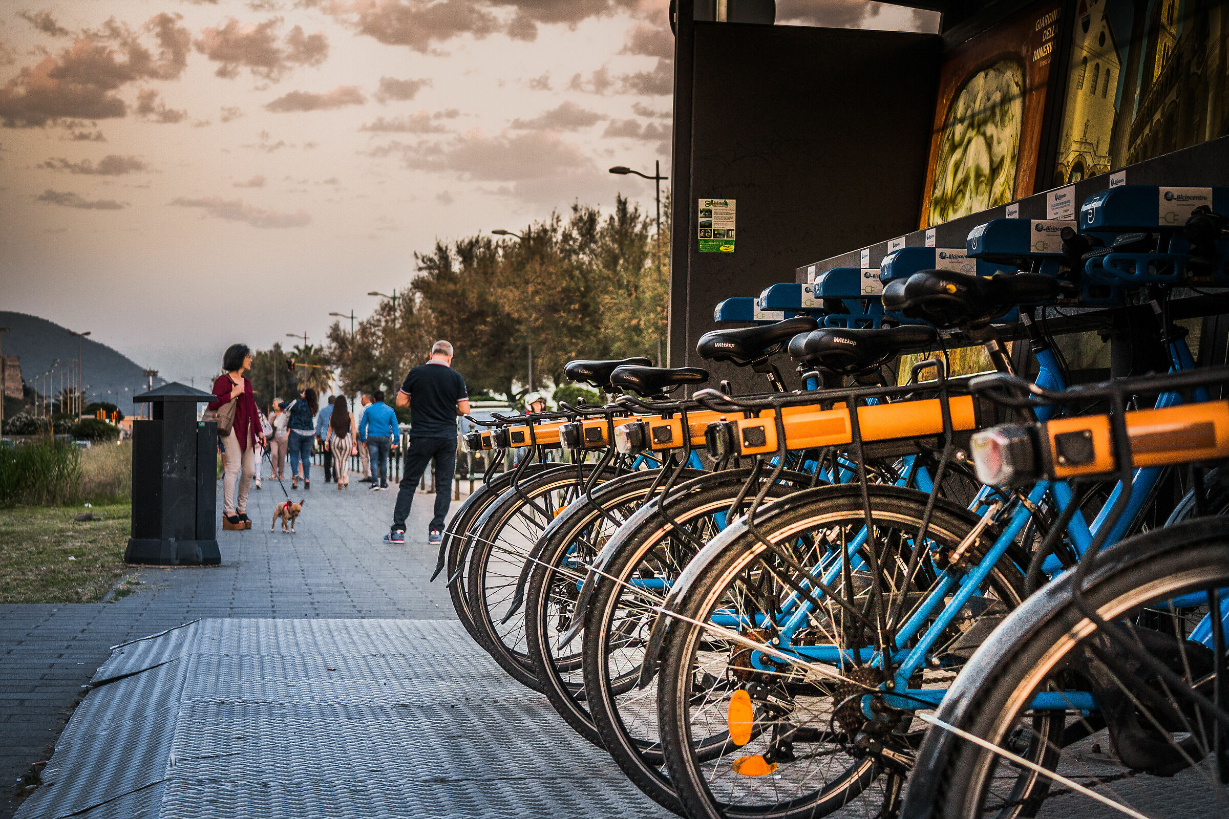 Tramonto su due ruote...