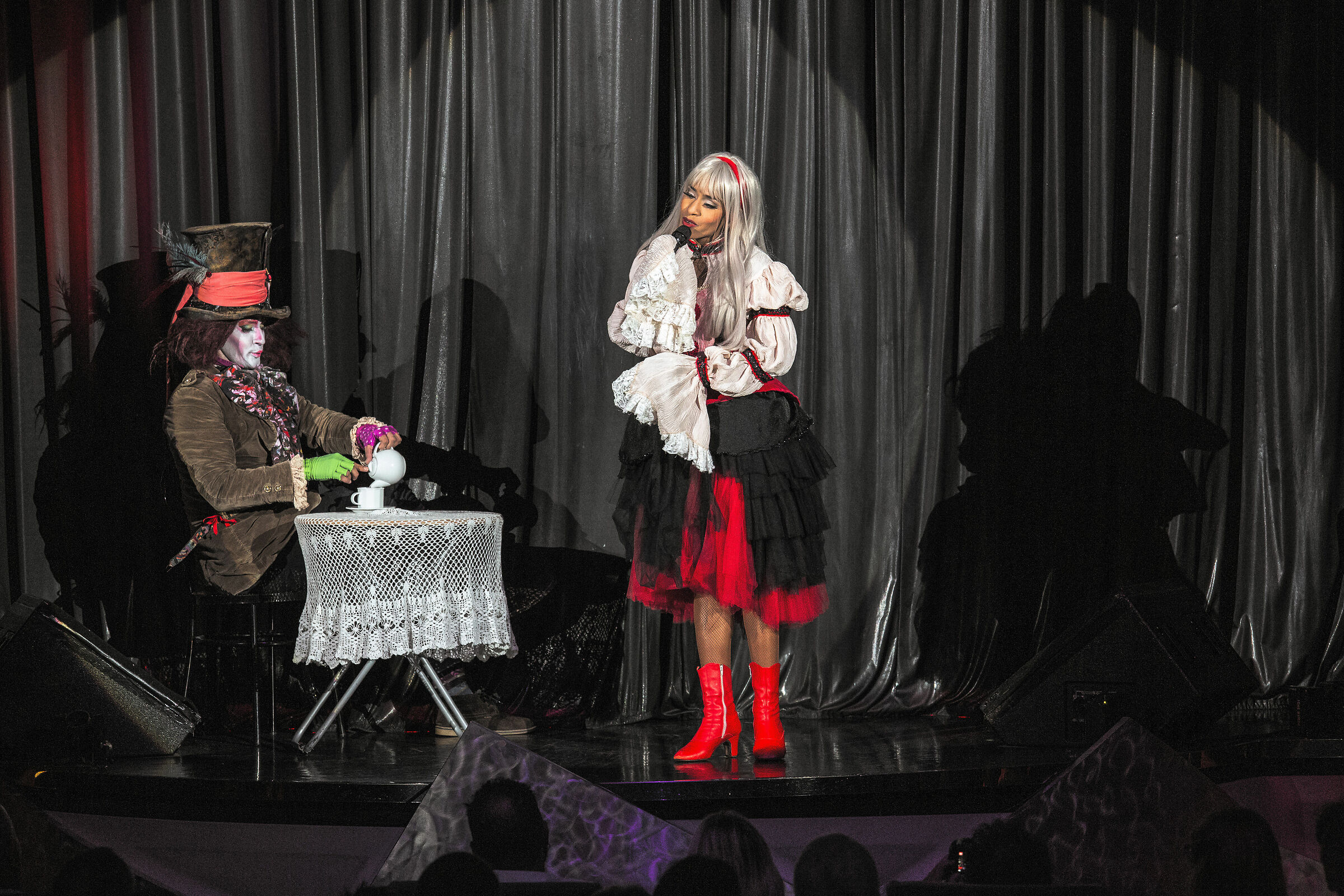 Alice ed il cappellaio matto