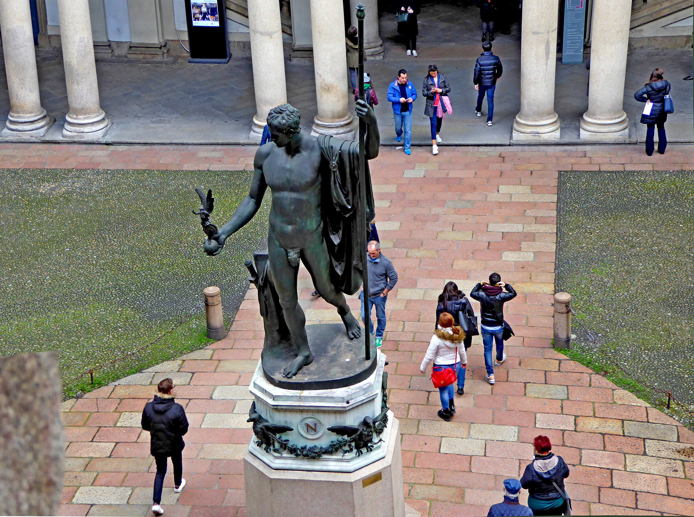 Courtyard Palazzo Brera