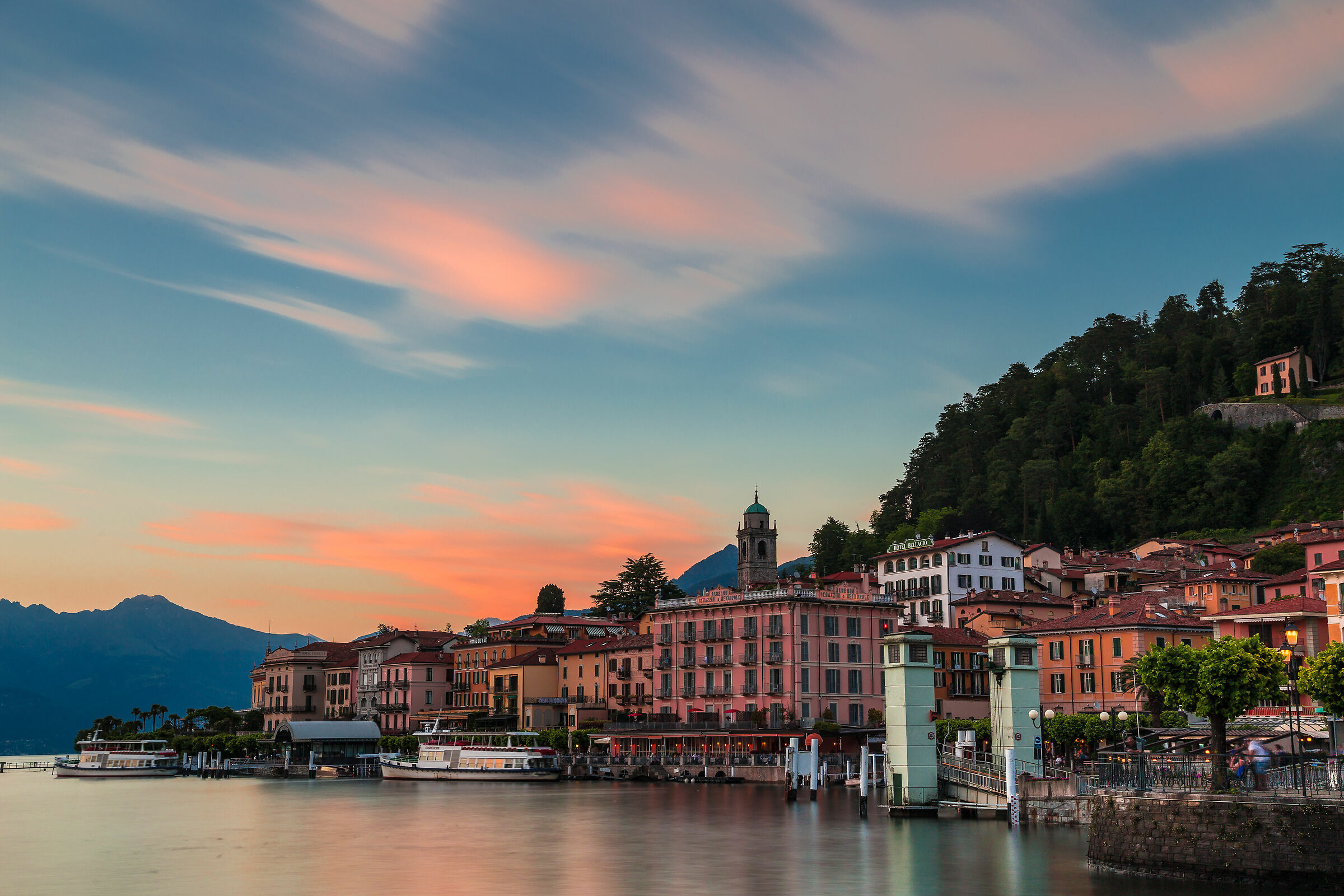 Bellagio si veste di sera