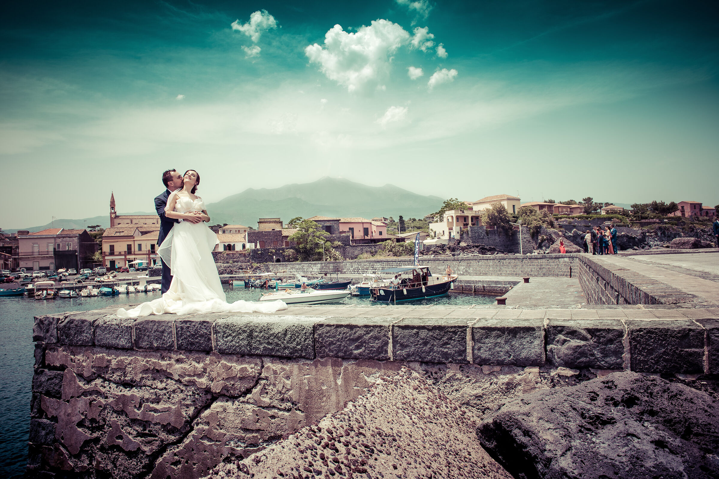 Us, the Sea and IDDA