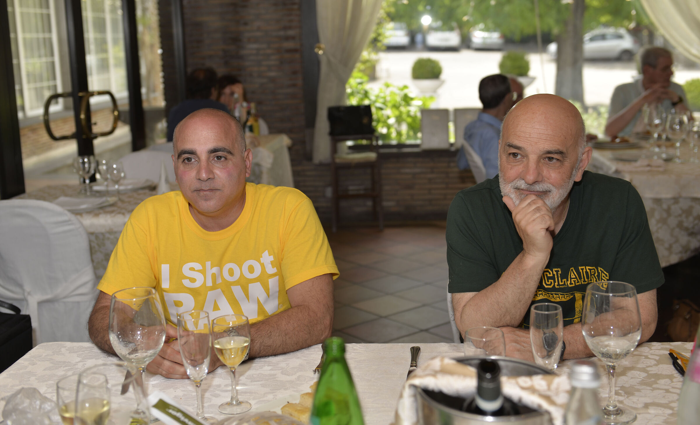 altri due top juzini