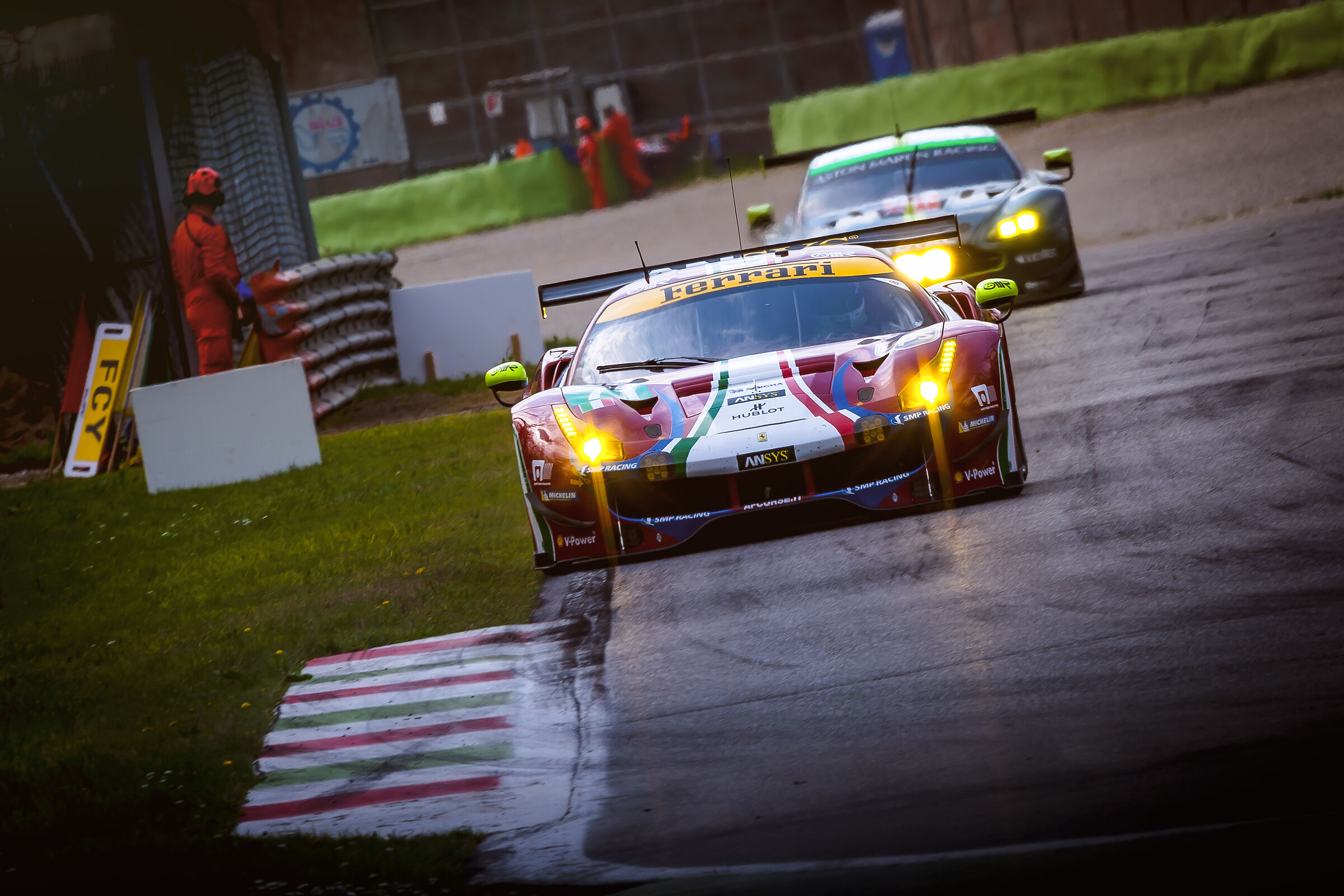 Ferrari 488 GTE #71 - AF Corse