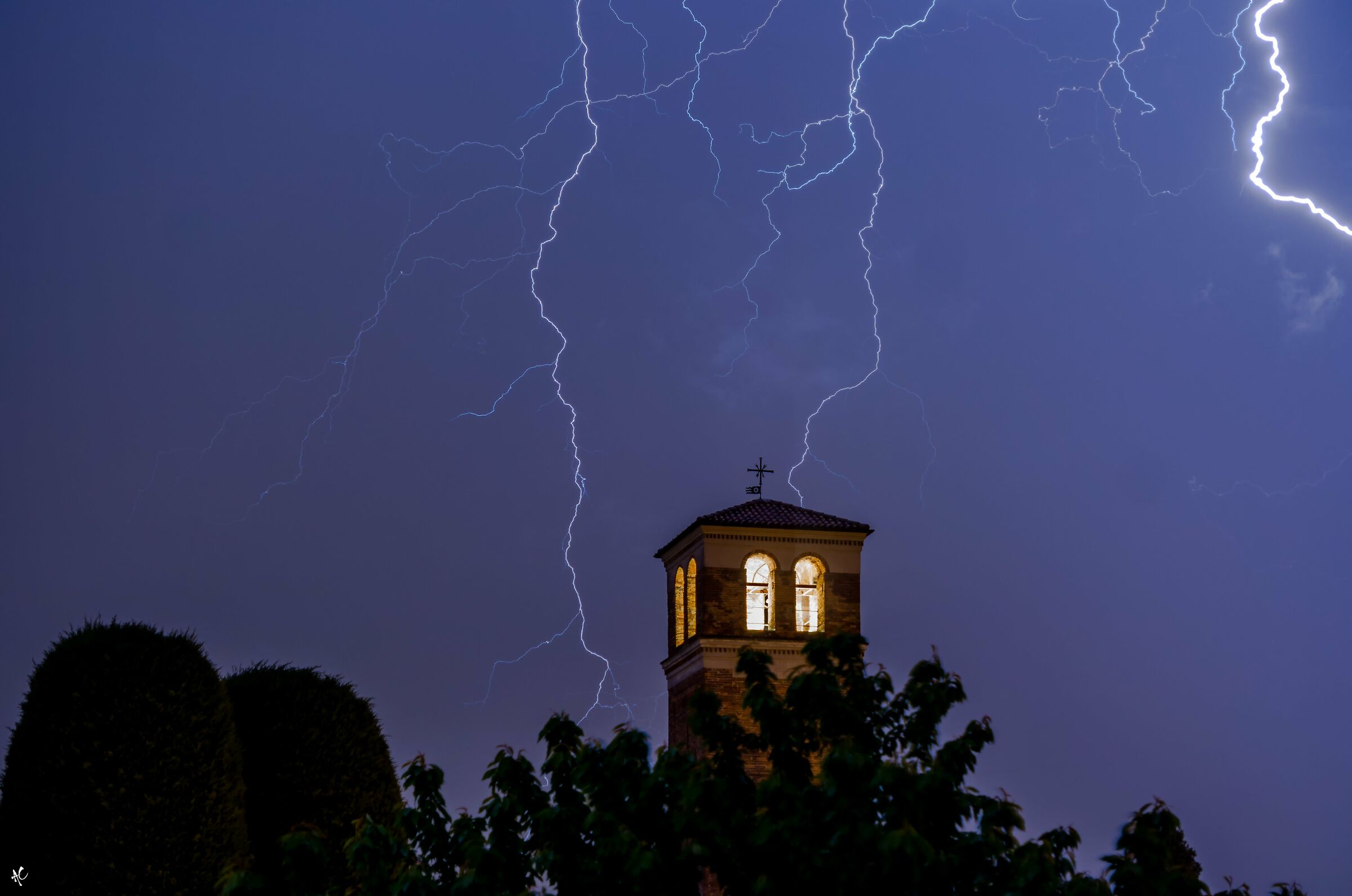 Era una notte buia e tempestosa ...