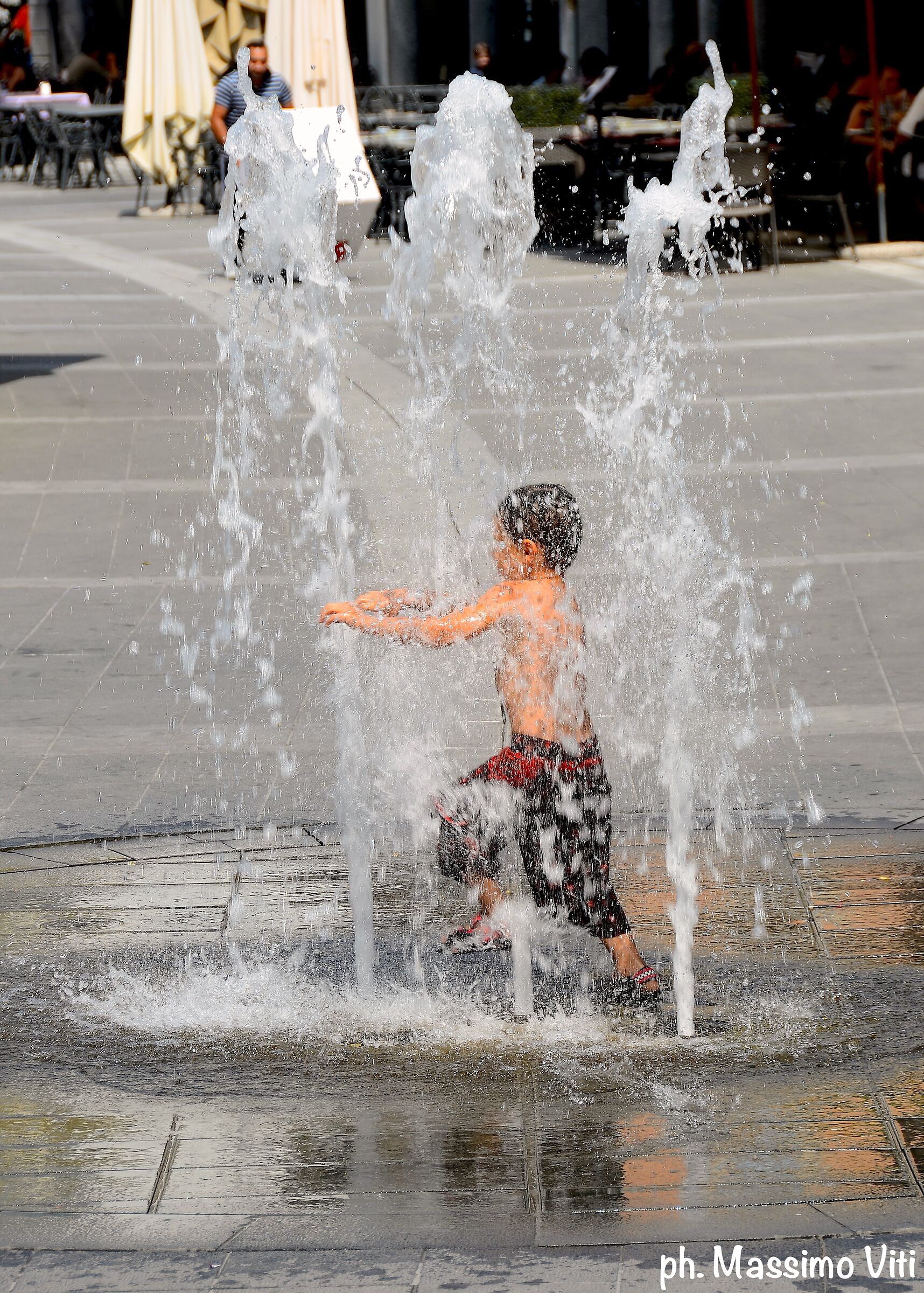 Giochi d'acqua ... calura estiva