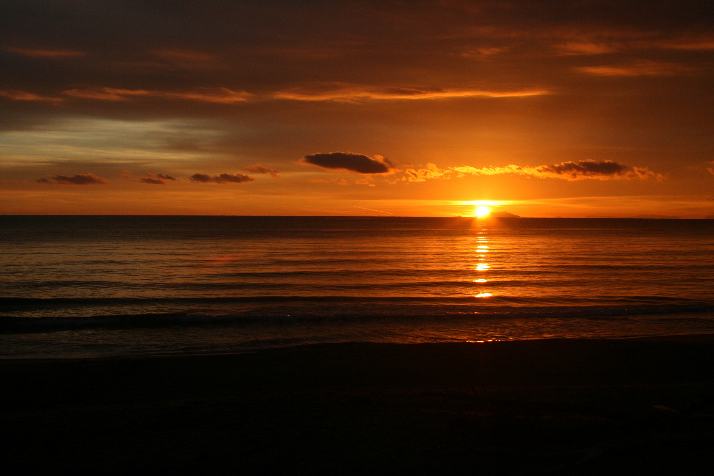 Luce accesa a Montecristo
