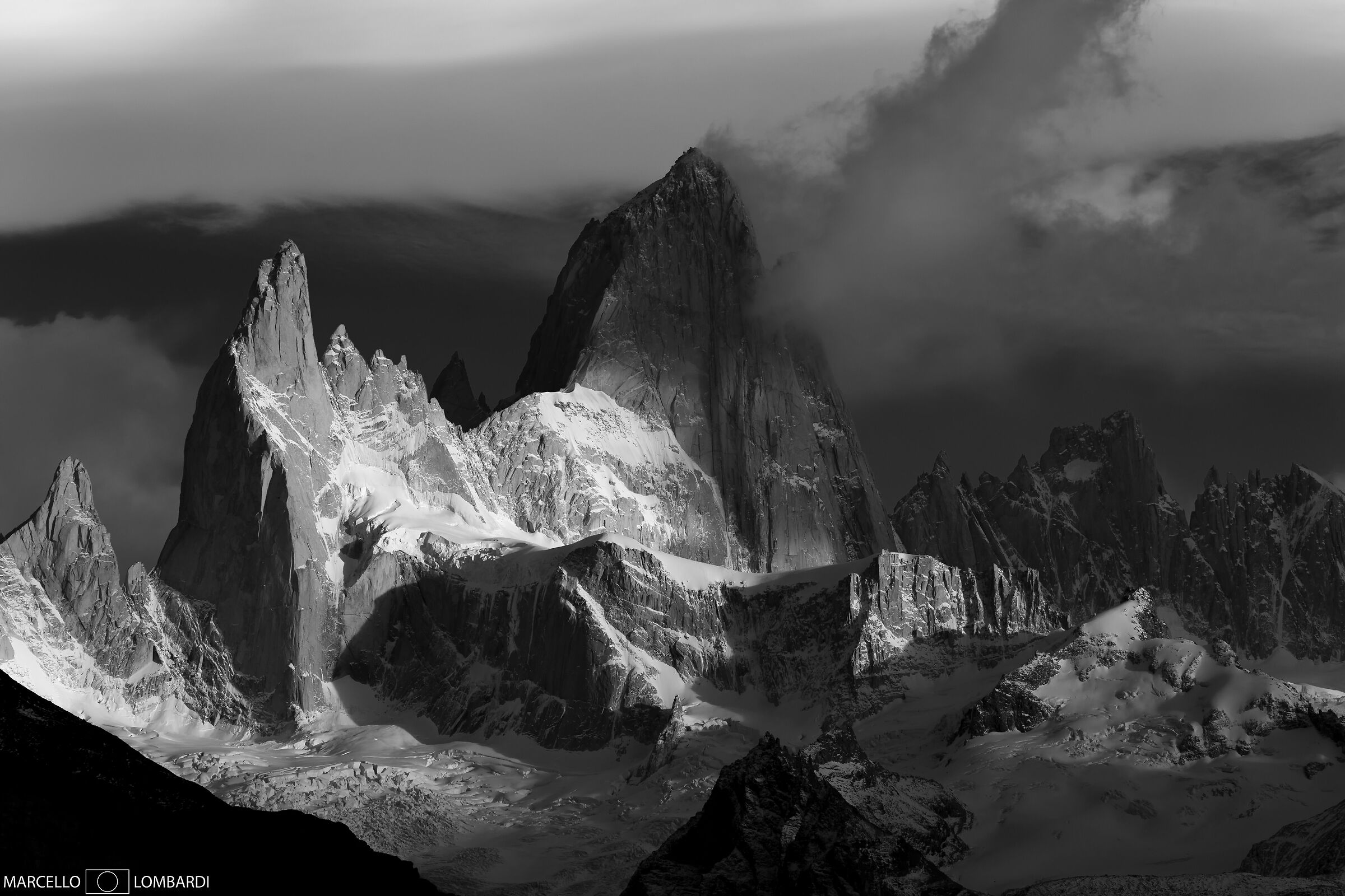 Lights and shadows on Cerro Fitz Roy