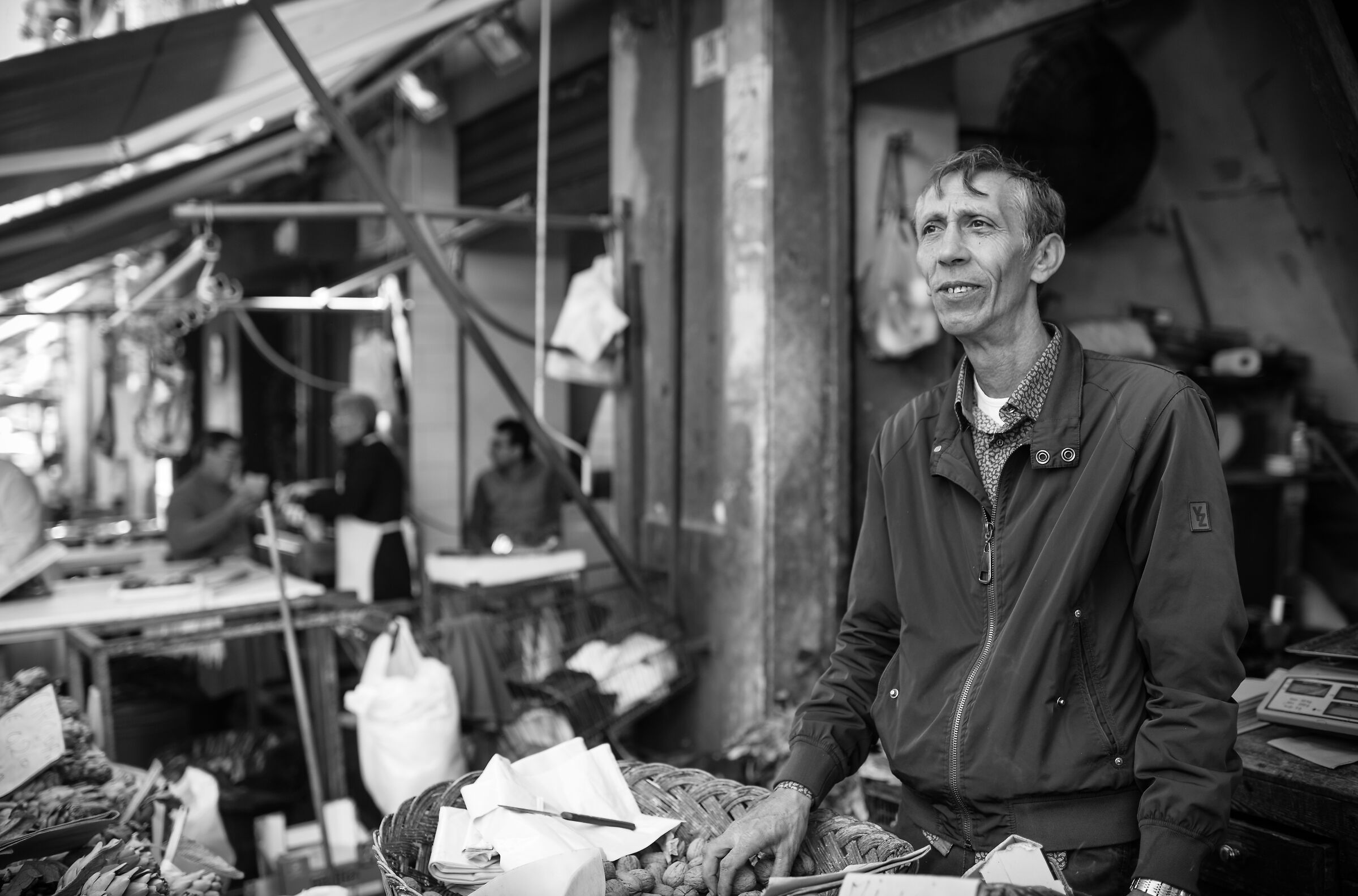 Il venditore di noci - Catania