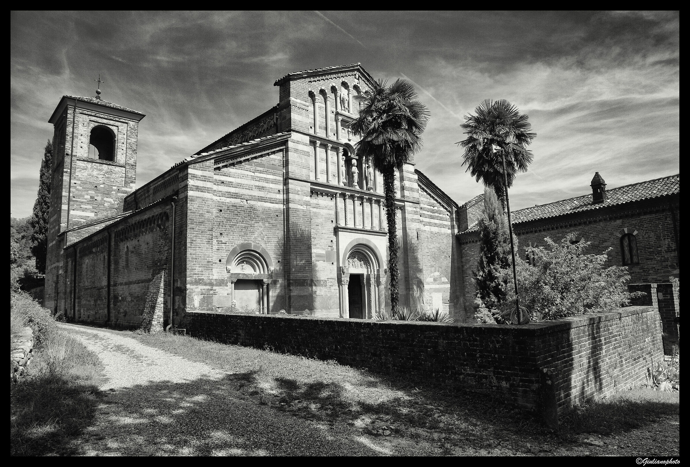 Abbazia di Vezzolano