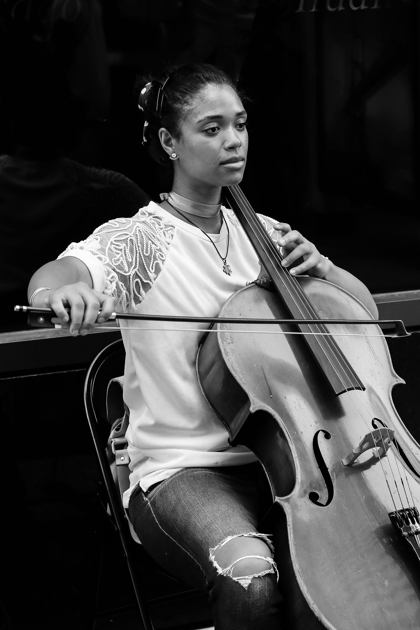 Street double bass - Chicago