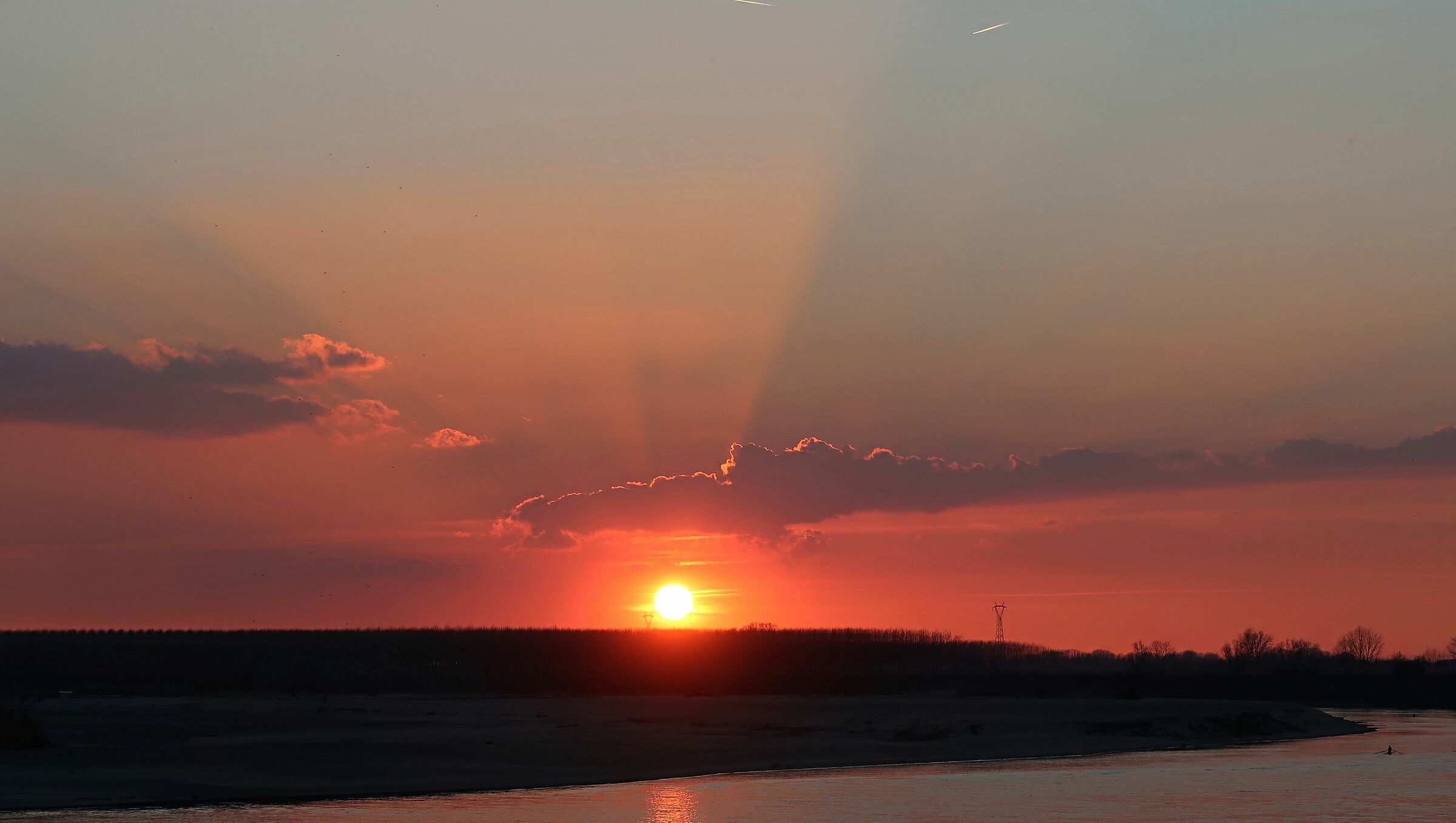 Sunset on Po 2