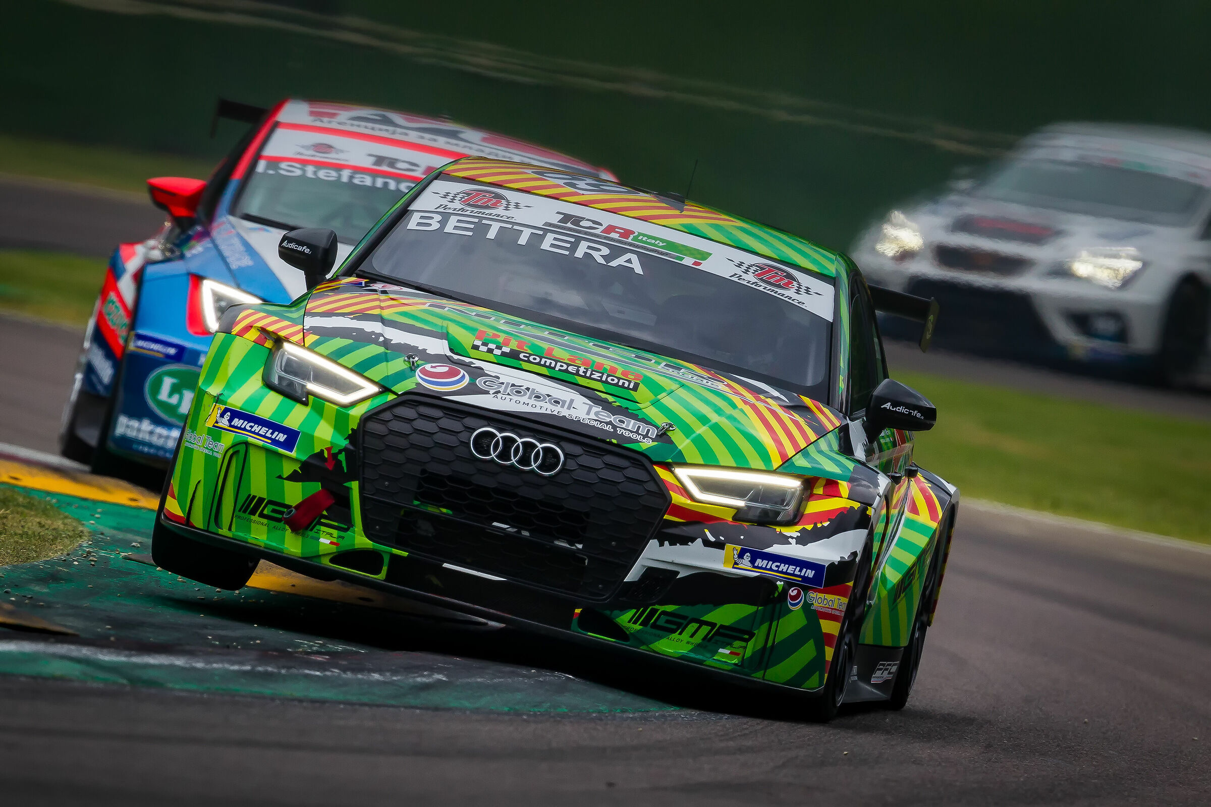 Bettera - Audi RS3 LMS SEQ