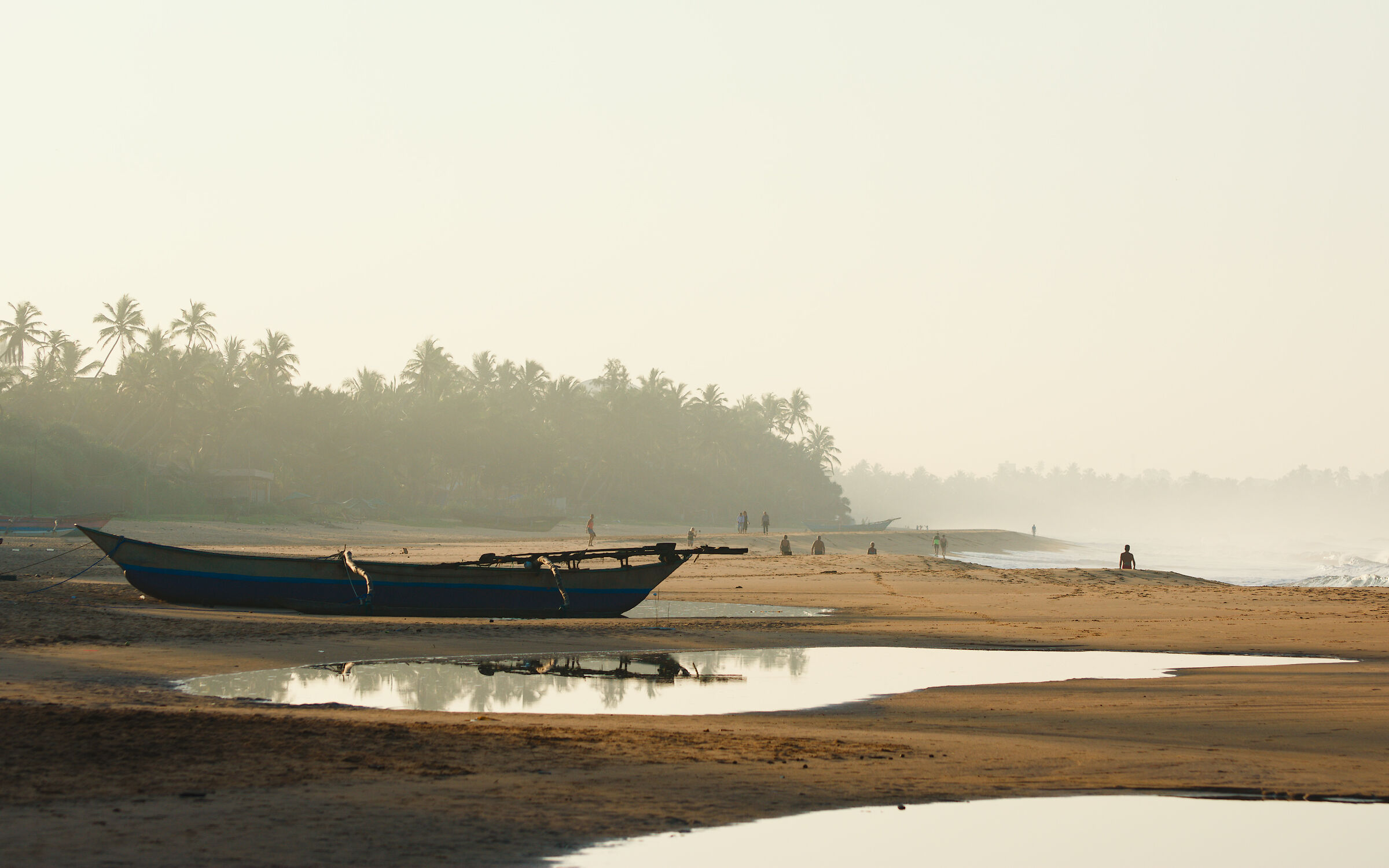 Al mattino sulla spiaggia