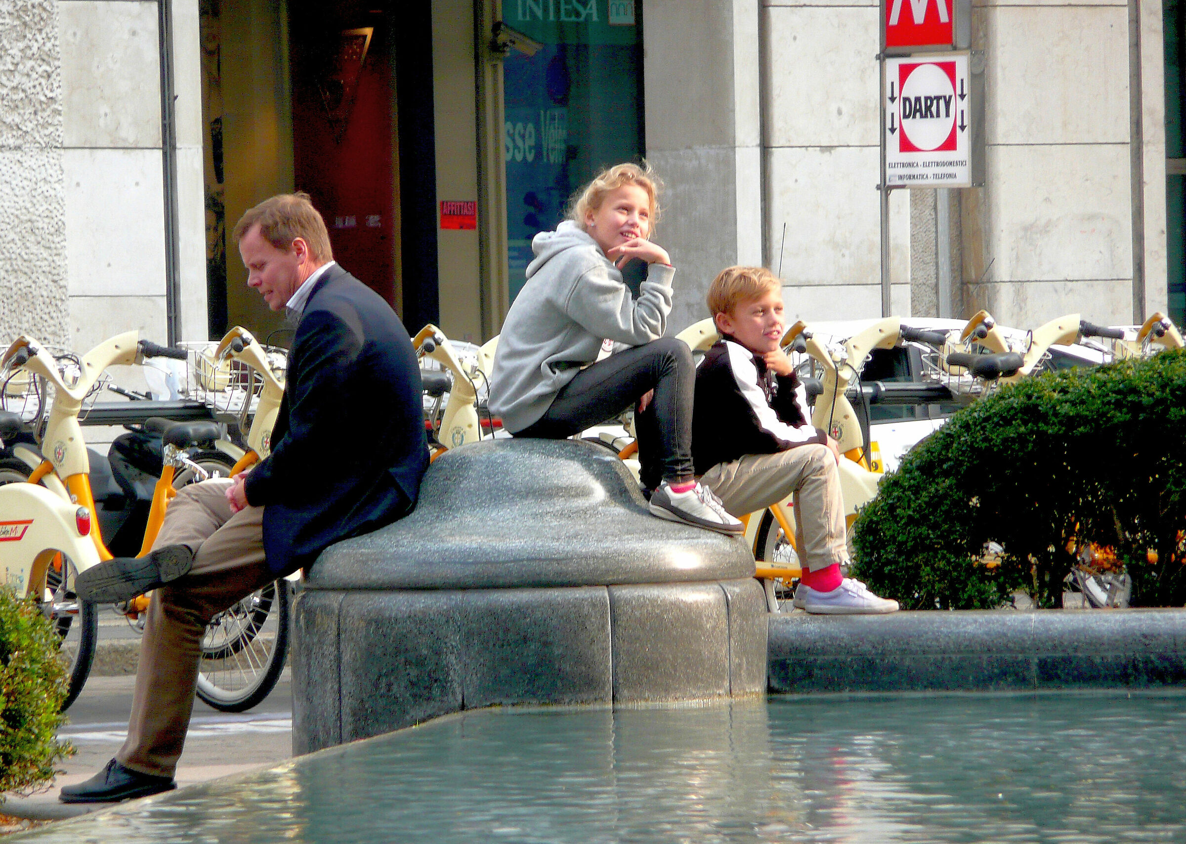 different familiar looks