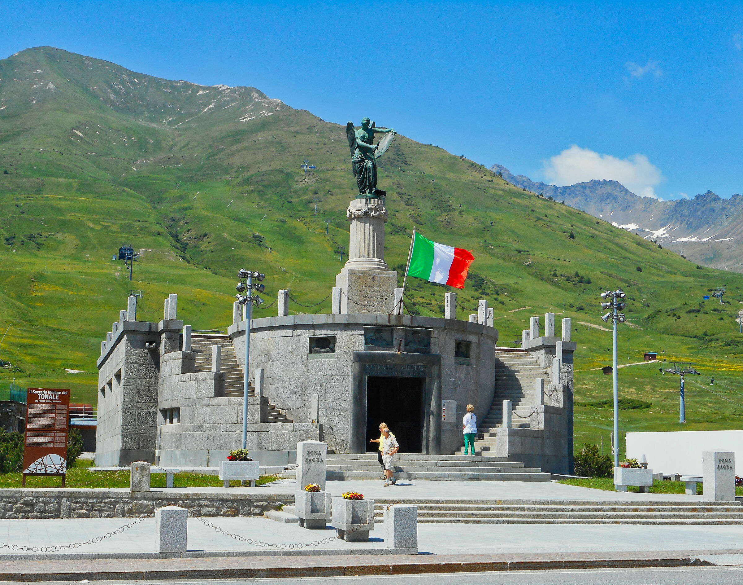 l'Angelo e il Tricolore