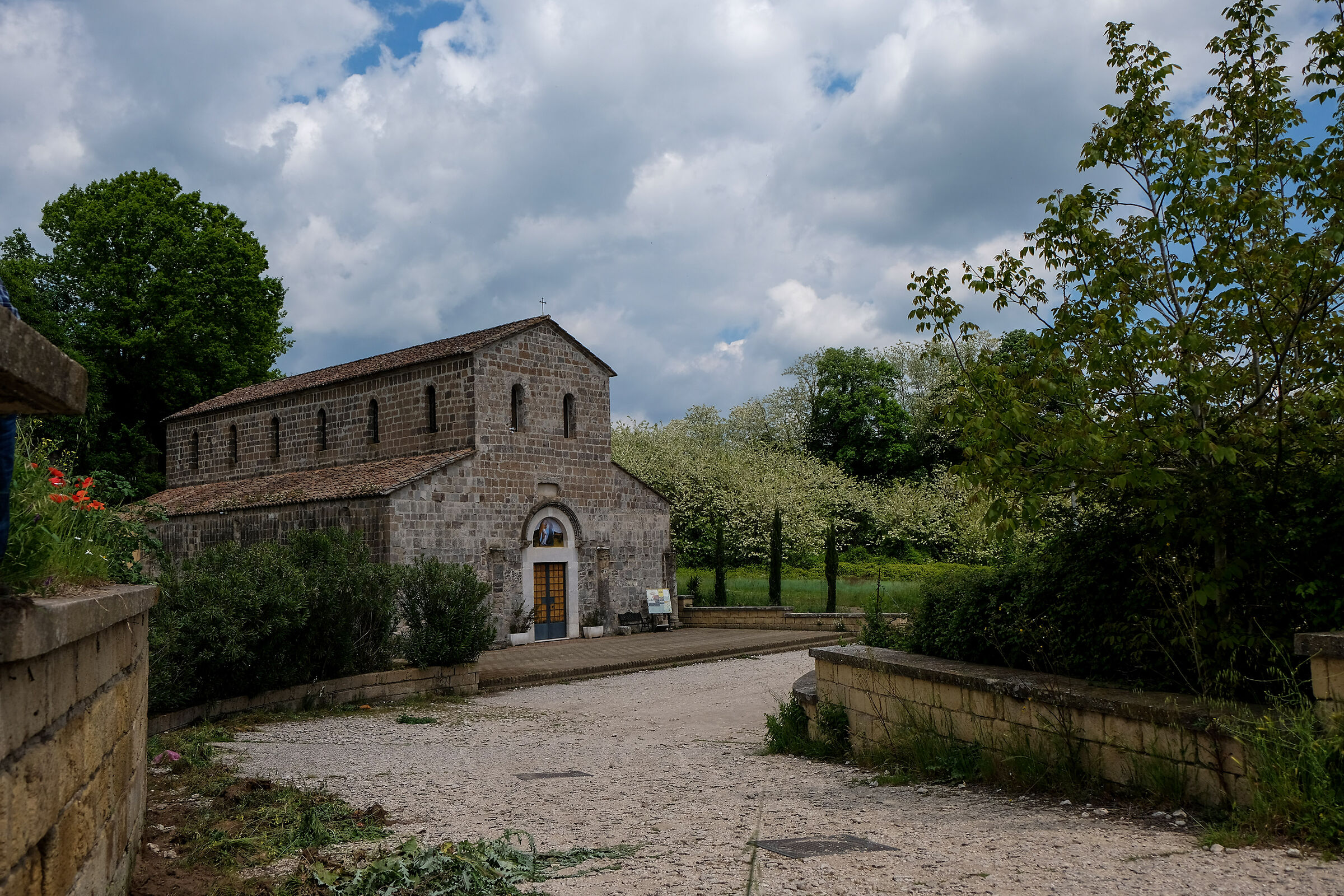 La basilica medievale di san Paride a Teano