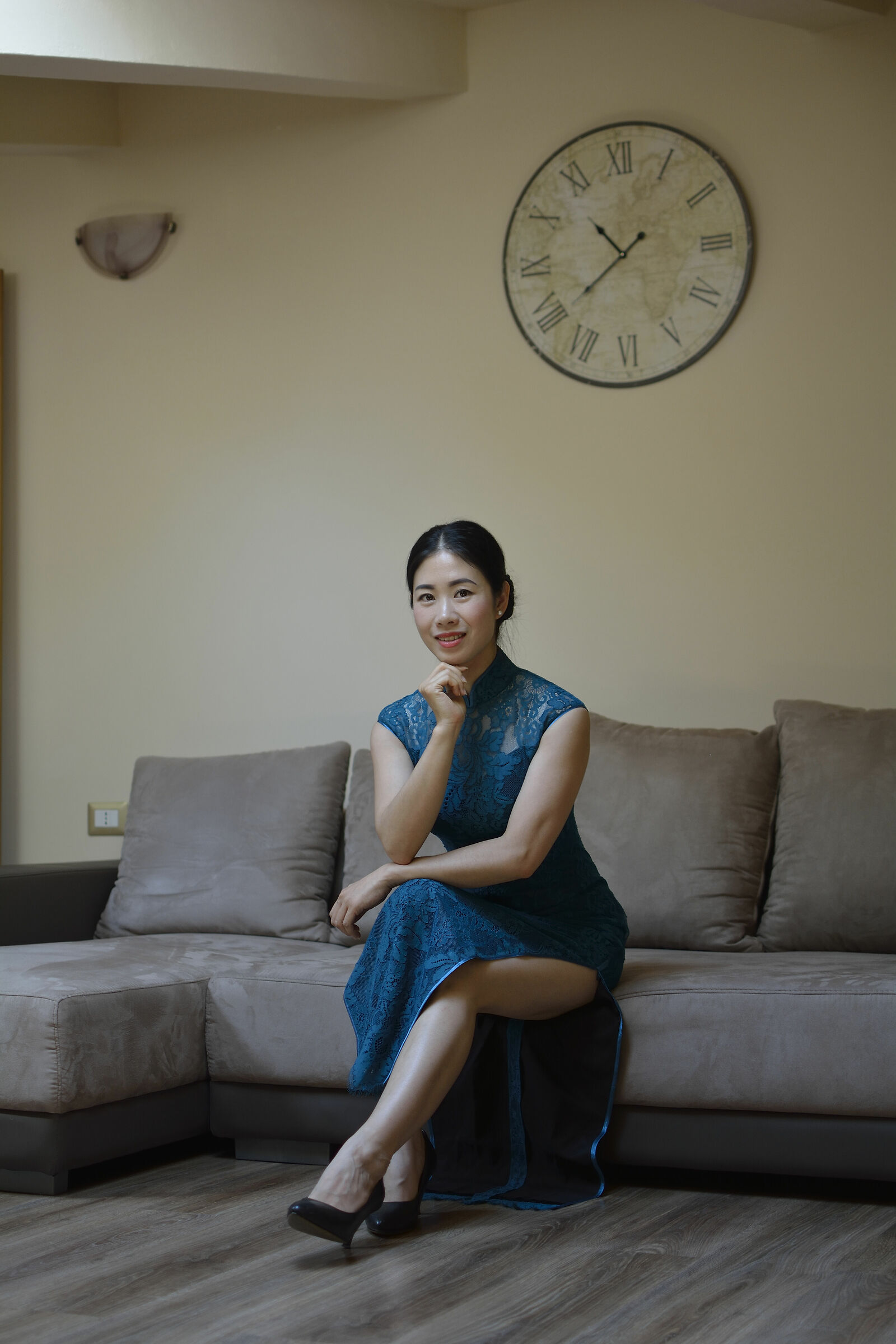 Orientale con l orologio ...