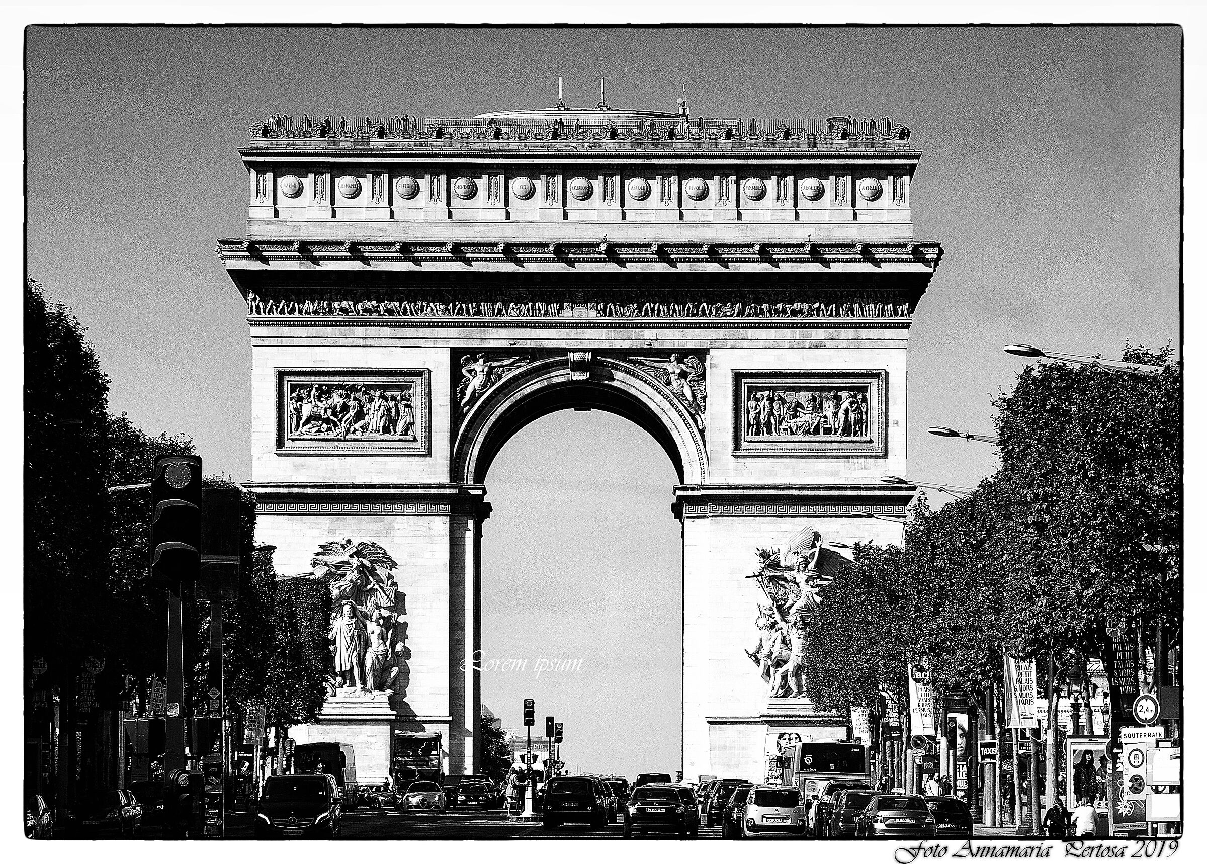 L'Arco di Trionfo a Parigi