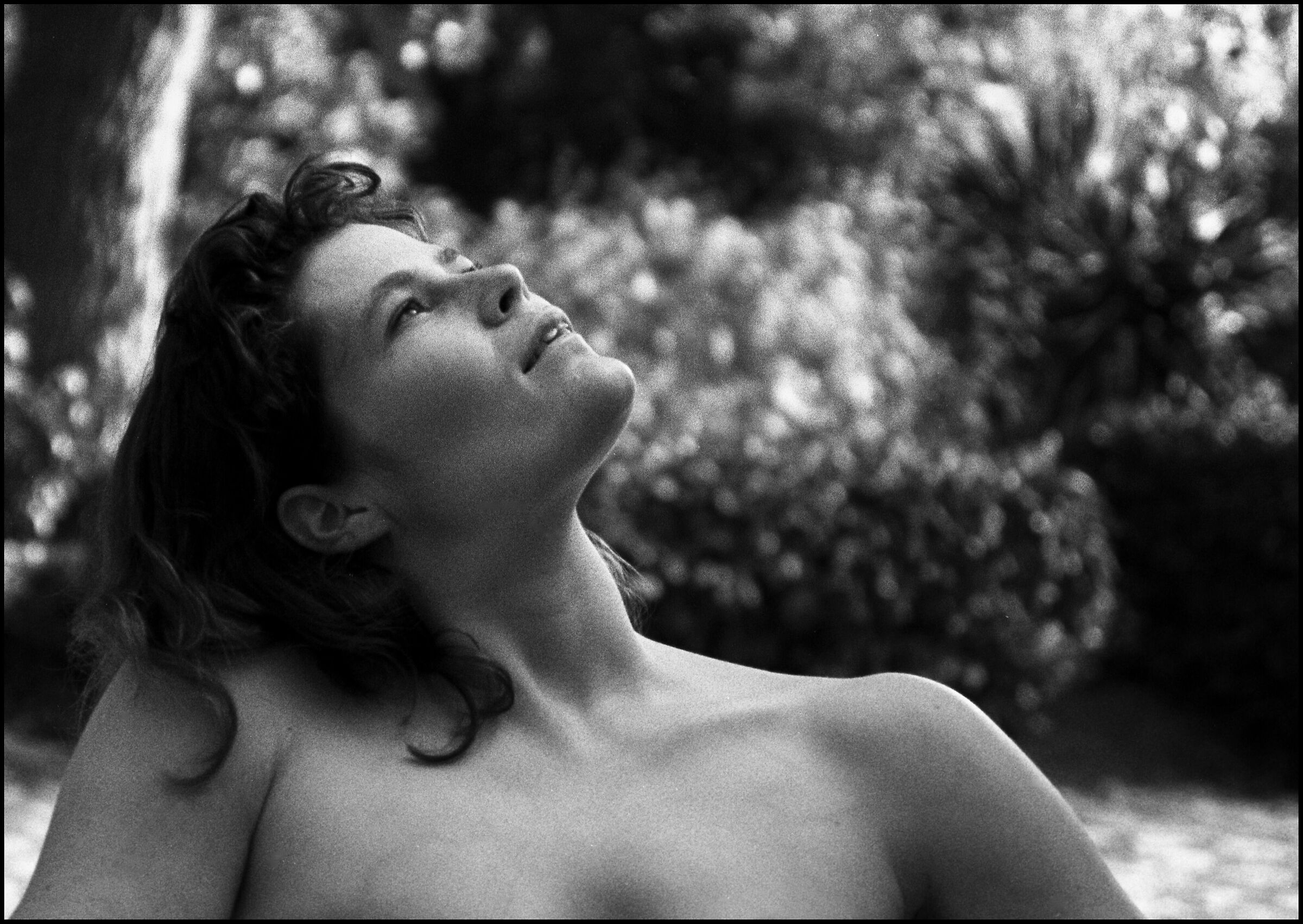 Joan (Olympus OM2 AGFA XRG 100-bw)