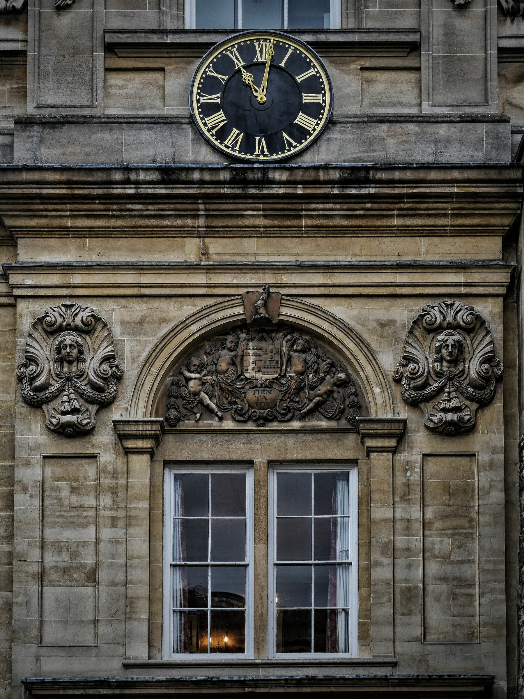 Oxford #002 - The Trinity College