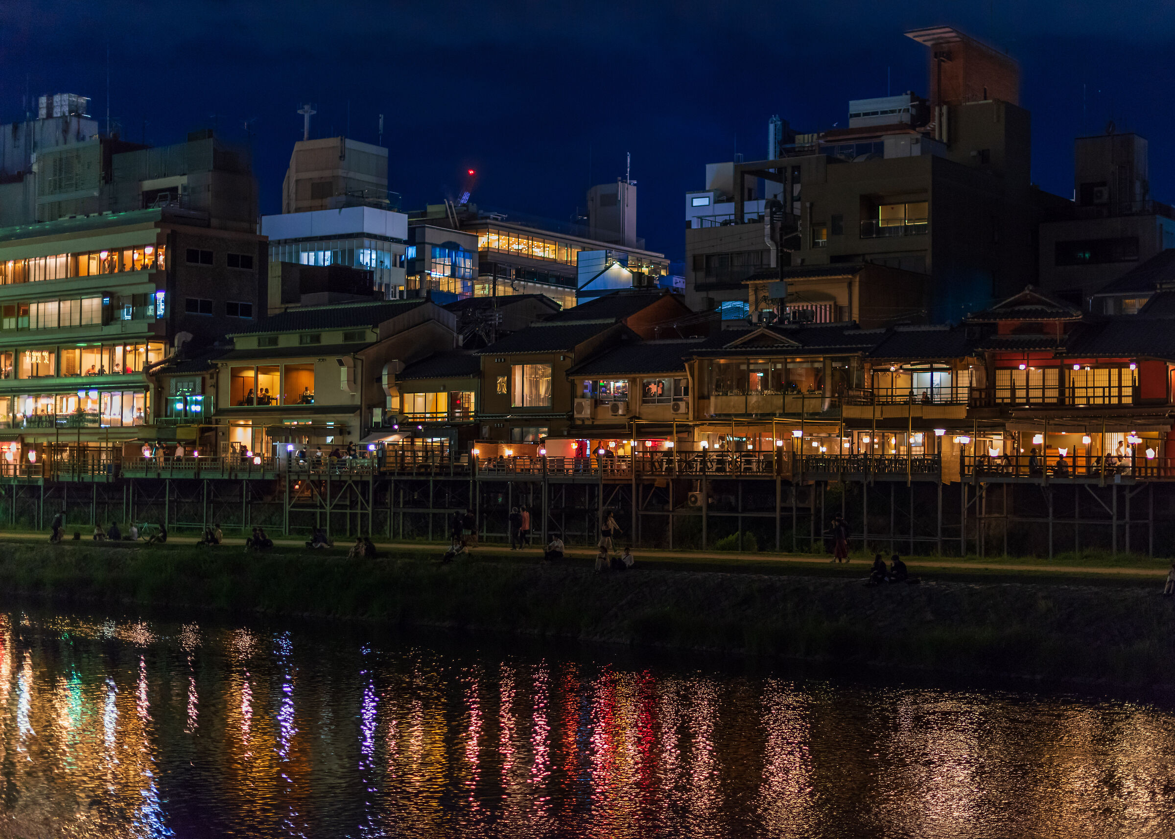 Other side of Pontocho