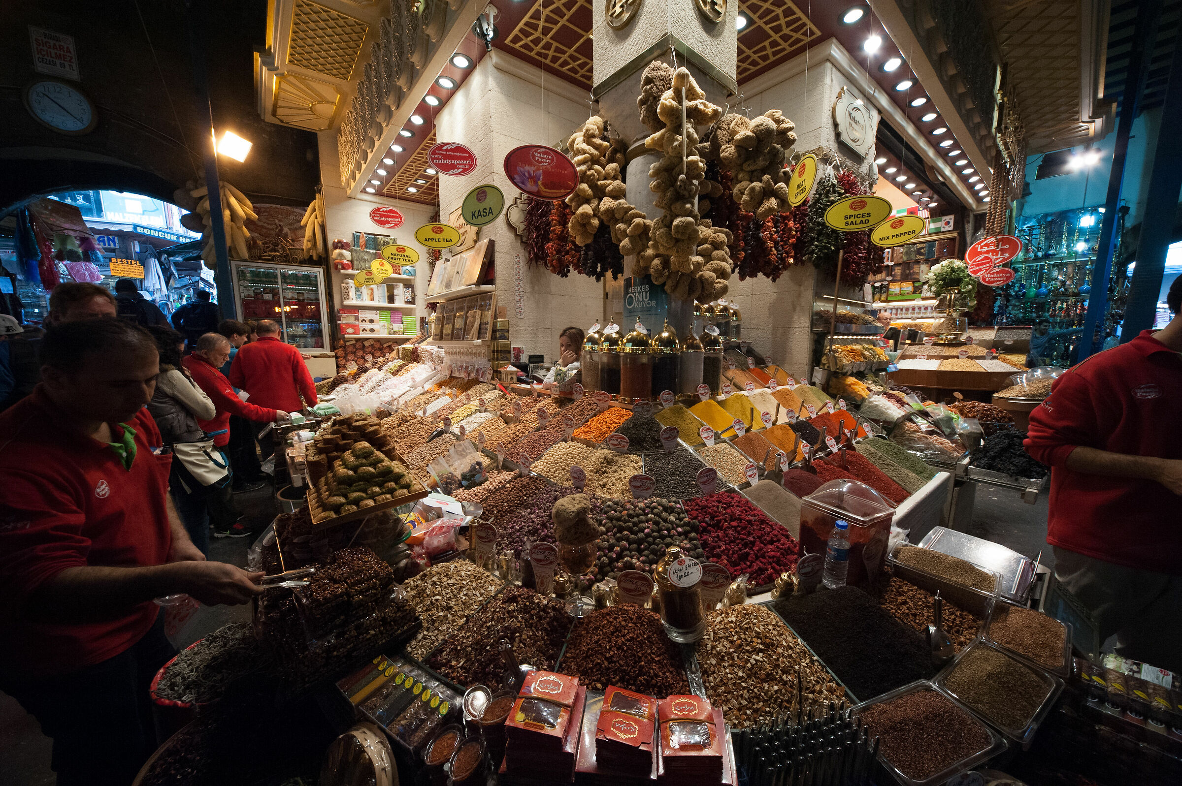 Istanbul, at the bazaar the sight, smell and taste
