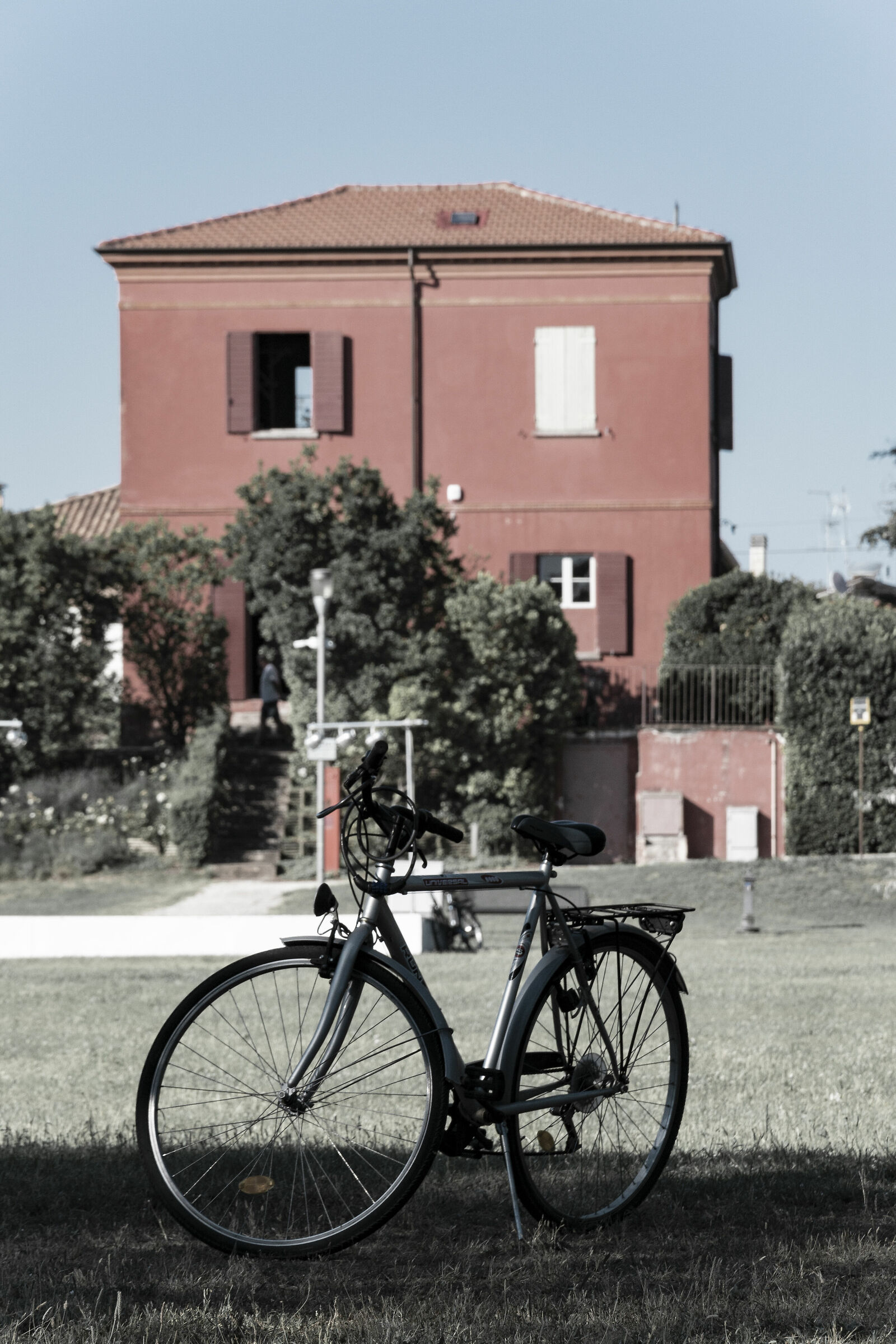 cycling to the red ca