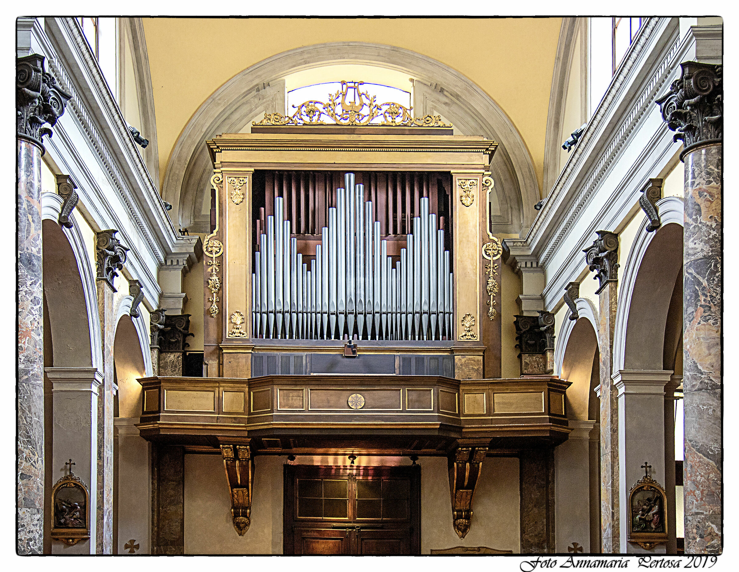 L'Organo della chiesa di San Giorgio a Milano