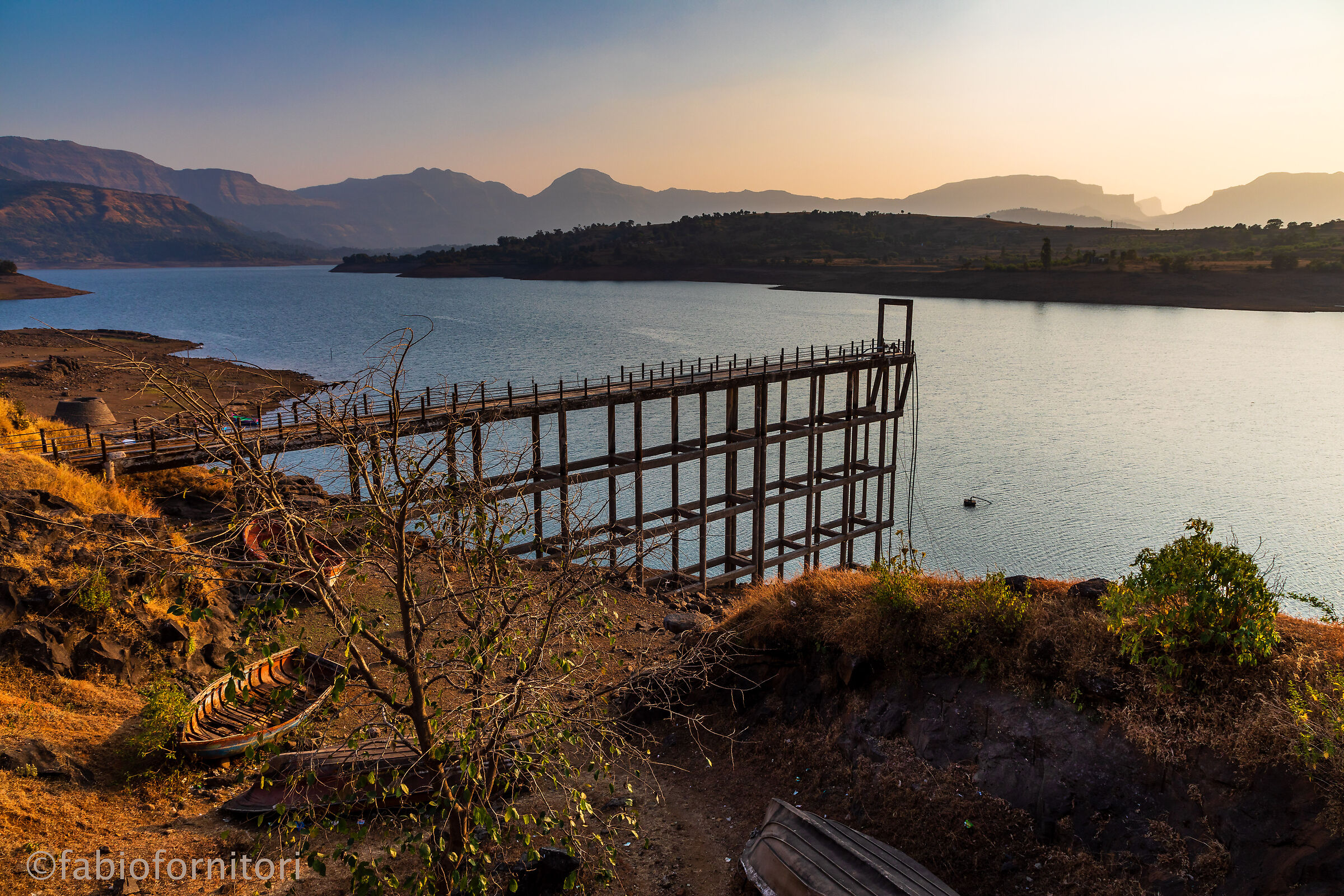 Maharashtra , Paesaggio lacustre , India 2018